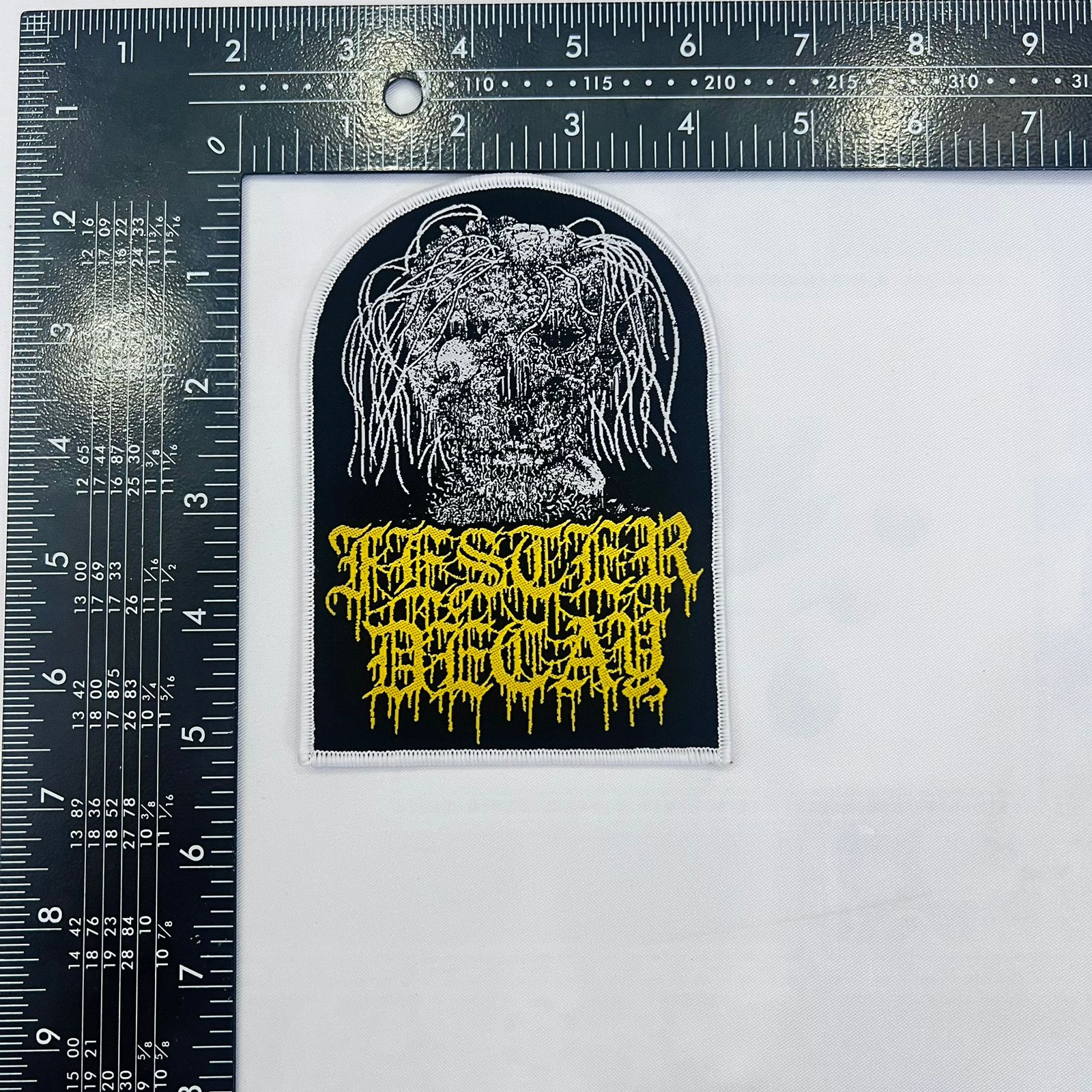 festerdecay-carcasses-revenge-patch-tiss-bordure-noire image 5