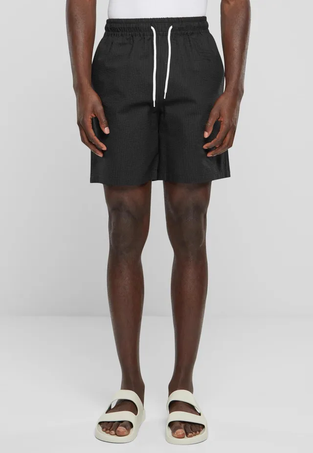 urban-classics-basic-seersucker-short-noir image 1