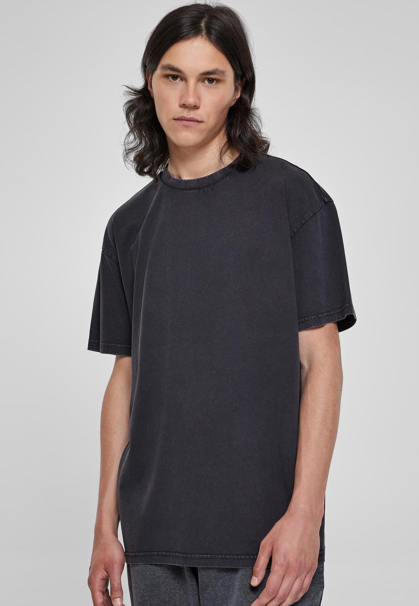 urban-classics-heavy-oversized-acid-wash-t-shirt-noir image 1