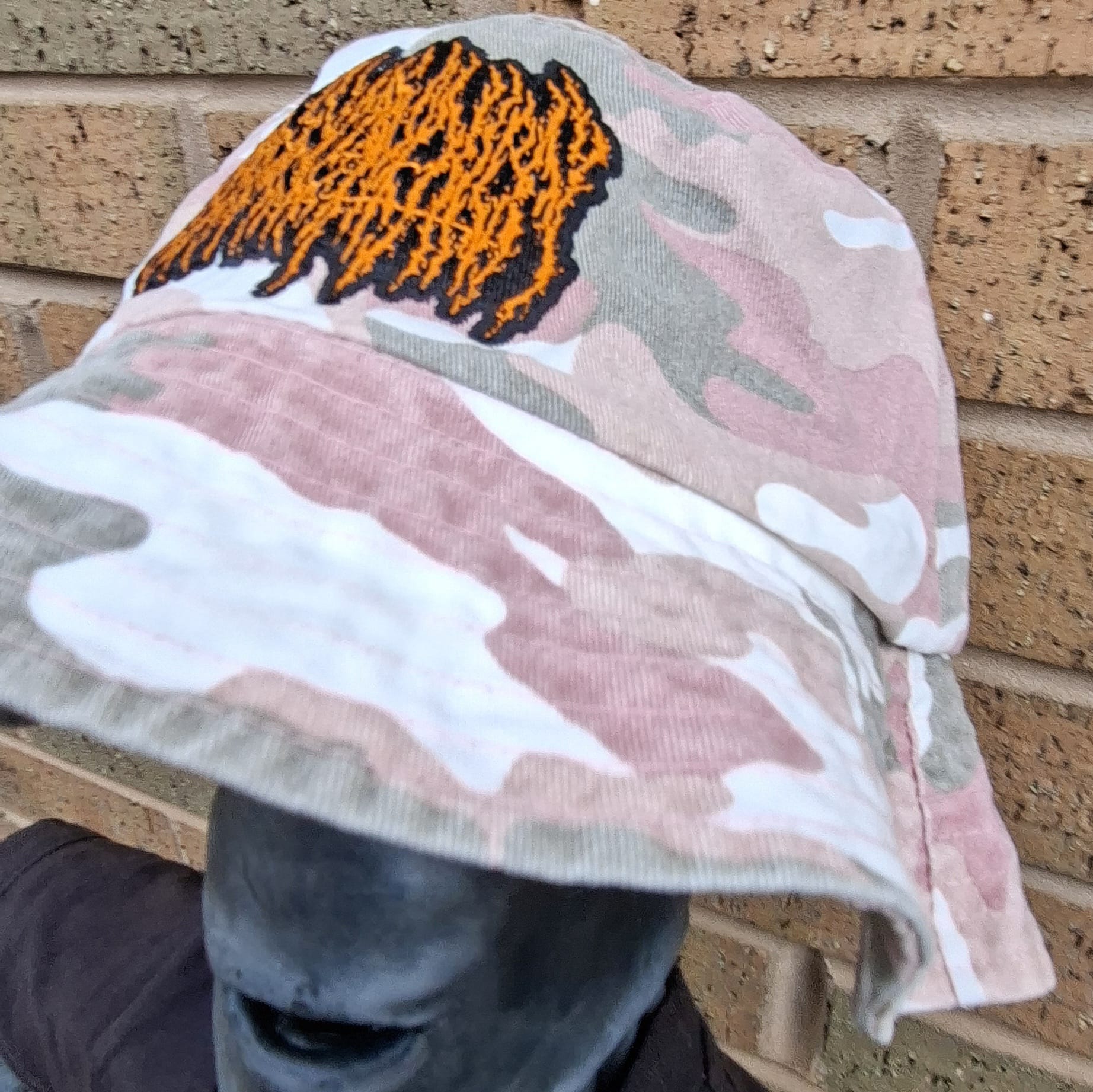 blood-incantation-logo-bucket-hat-pink-camo-orange-n-on image 2