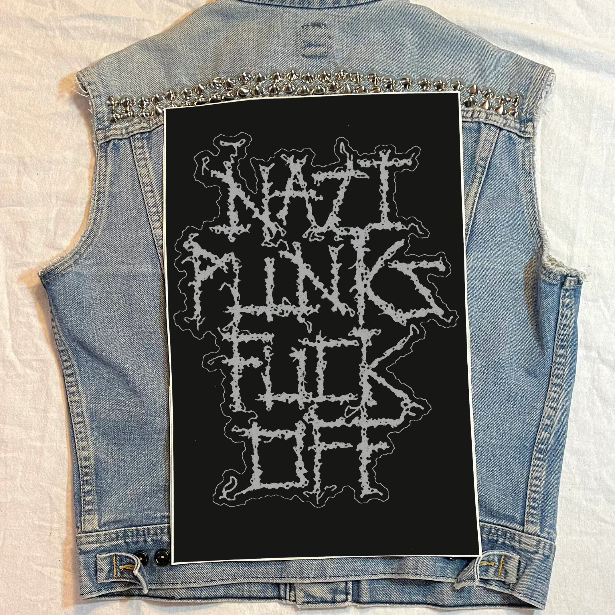 nazi-punks-fuck-off-backpatch-dos-gris-sur-noir image 1