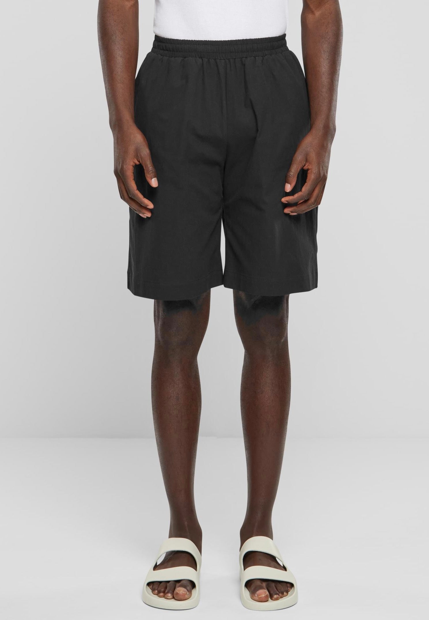 urban-classics-wide-crepe-short-noir-coton-homme image 1