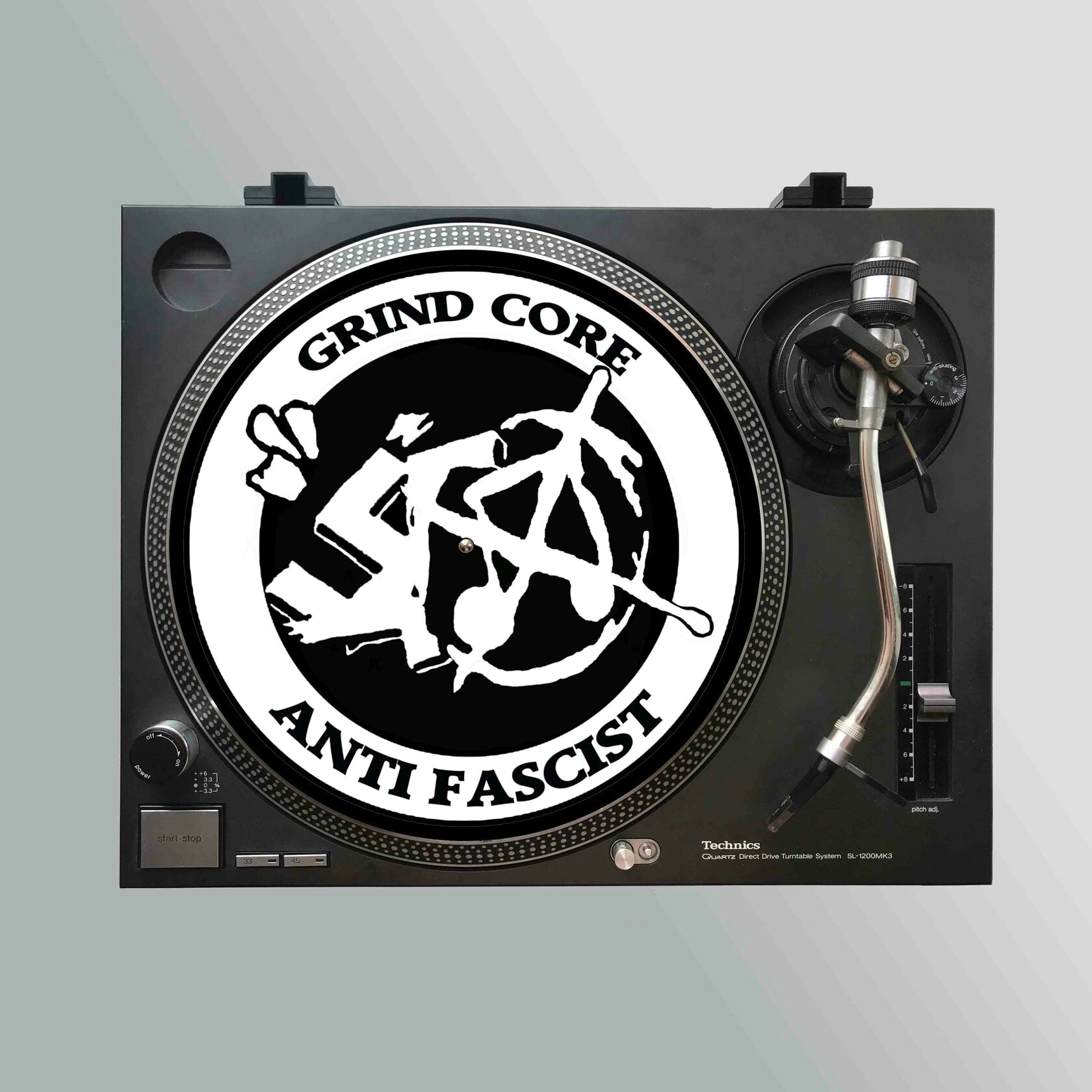 grindcore-antifascist-slipmat-feutrine-platine-vinyle-noire image 1