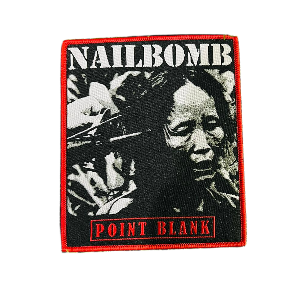 nailbomb-point-blank-patch-tiss-bordure-rouge image 2