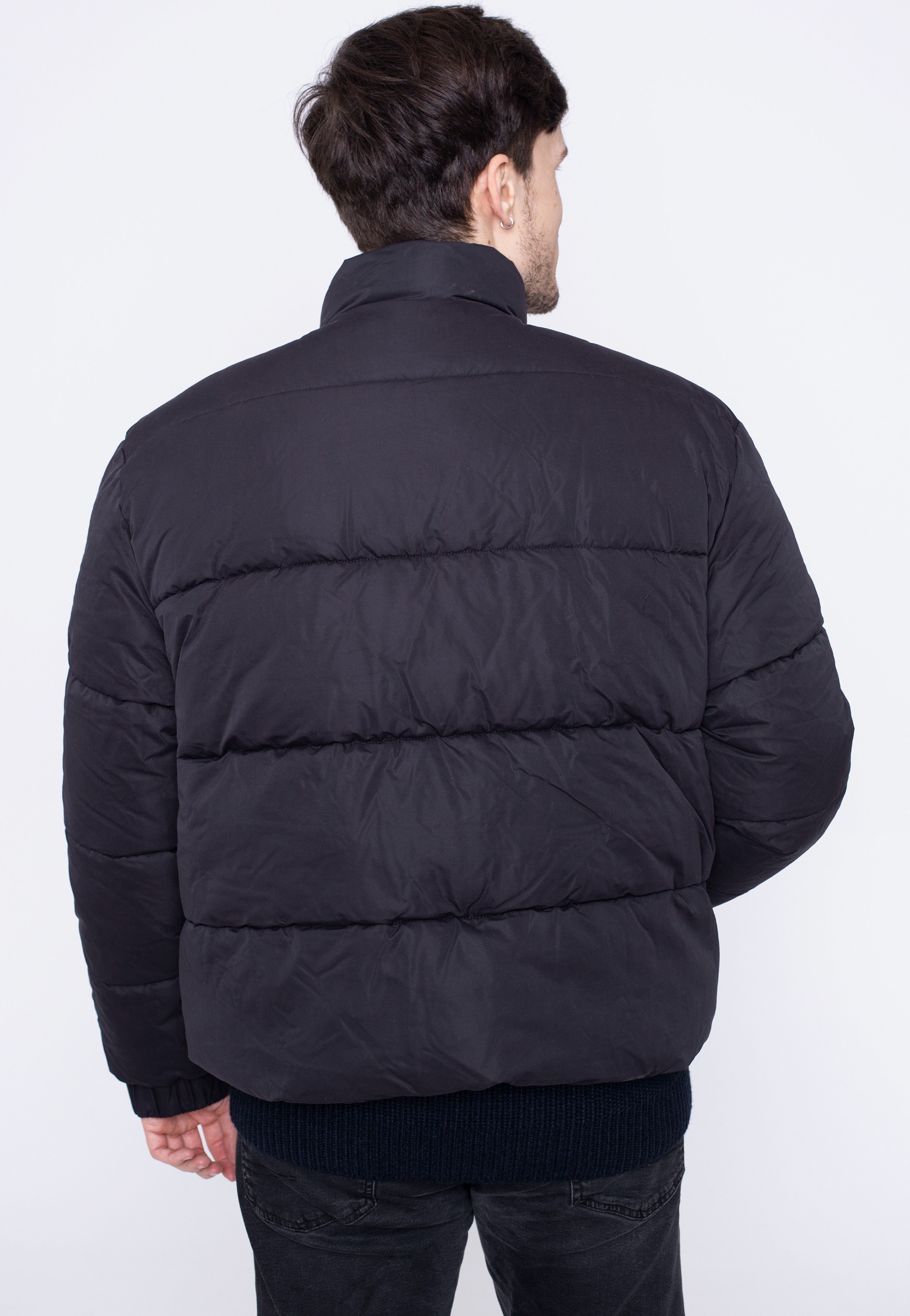 urban-classics-cropped-down-veste-matelass-e-noire-homme-m image 3