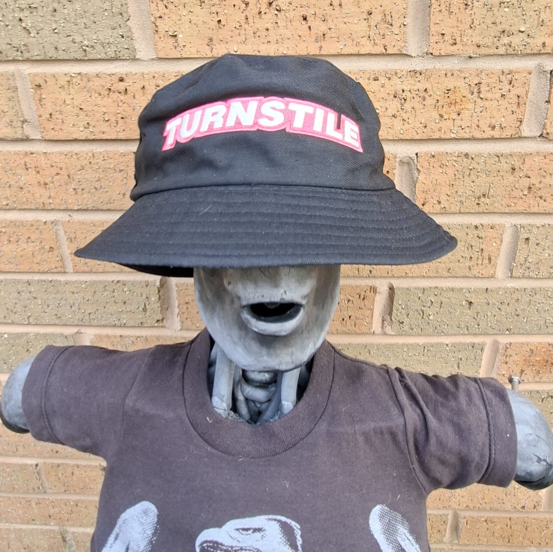 turnstile-logo-bob-phosphorescent-blanc-taille-unique image 4