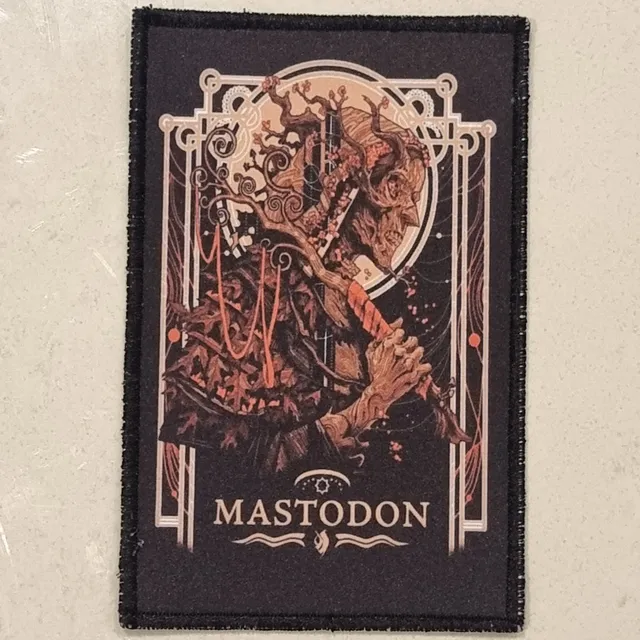 mastodon-lady-lazarus-cusson-petit-coudre image 1