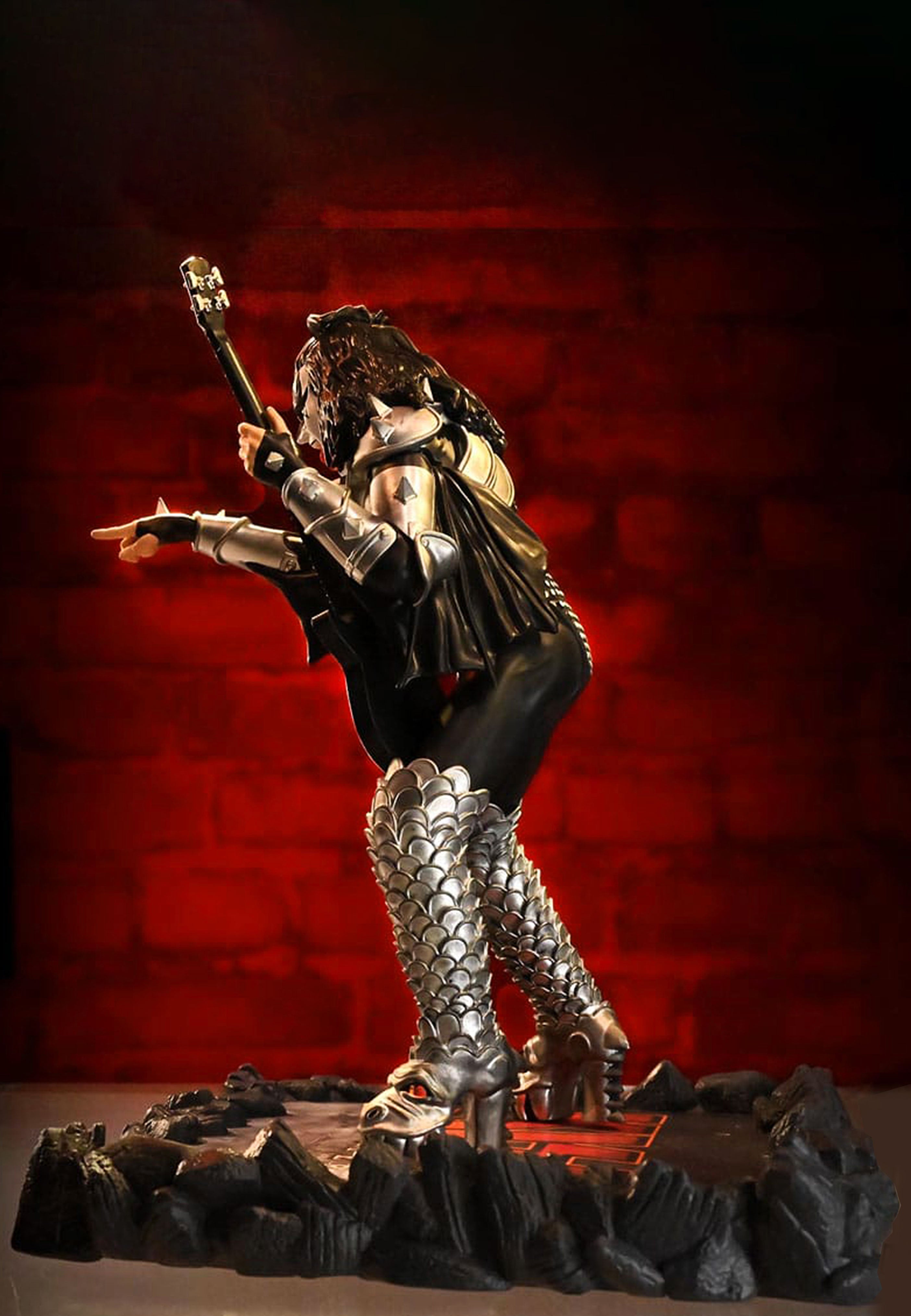 kiss-the-demon-destroyer-statue-rock-iconz image 3