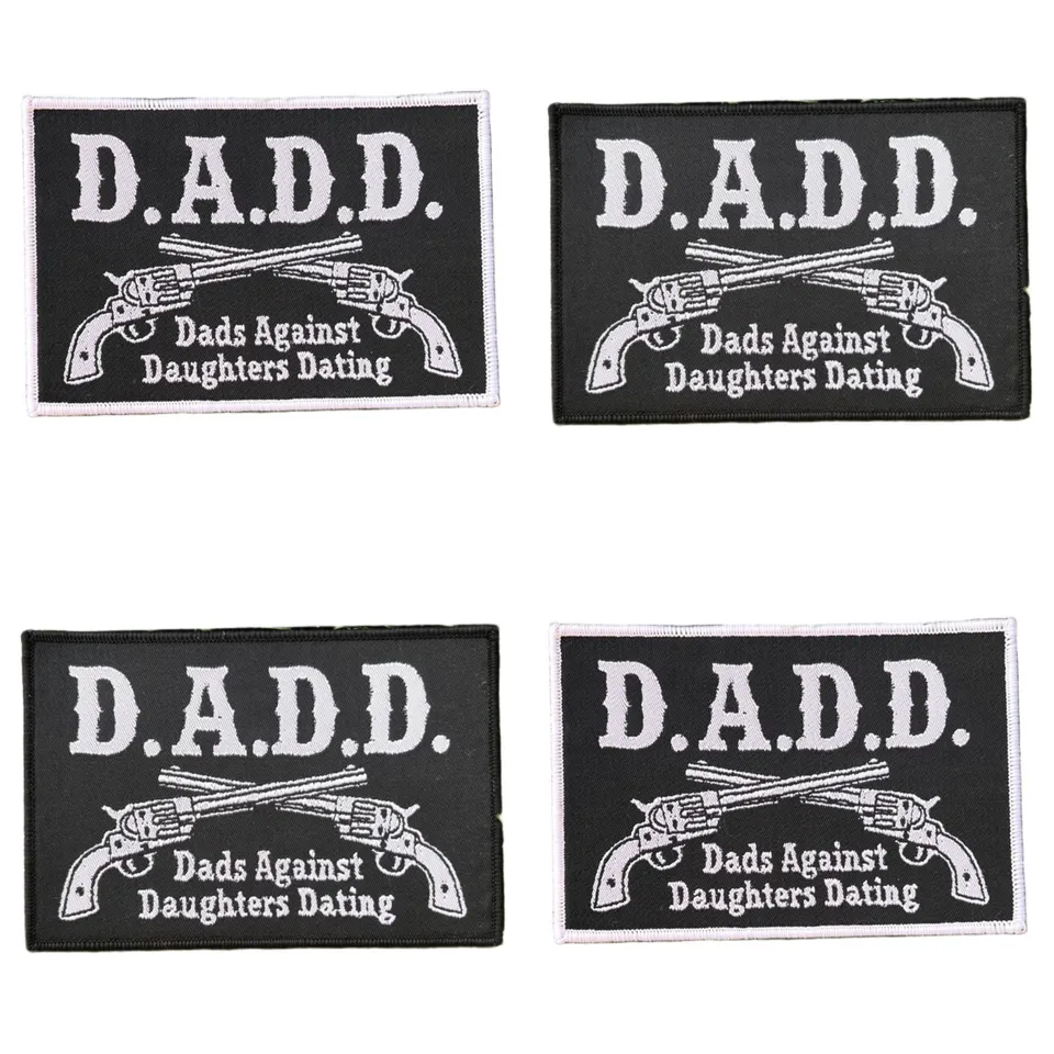 d-a-d-d-dads-against-daughters-patch-tiss-bordure-noire image 1