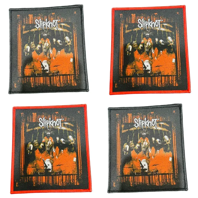 slipknot-patch-tiss-cusson-bordure-rouge image 1