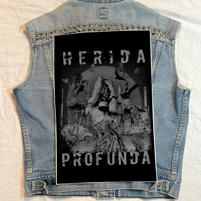 herida-profunda-human-backpatch-patch-dos-coudre image 1