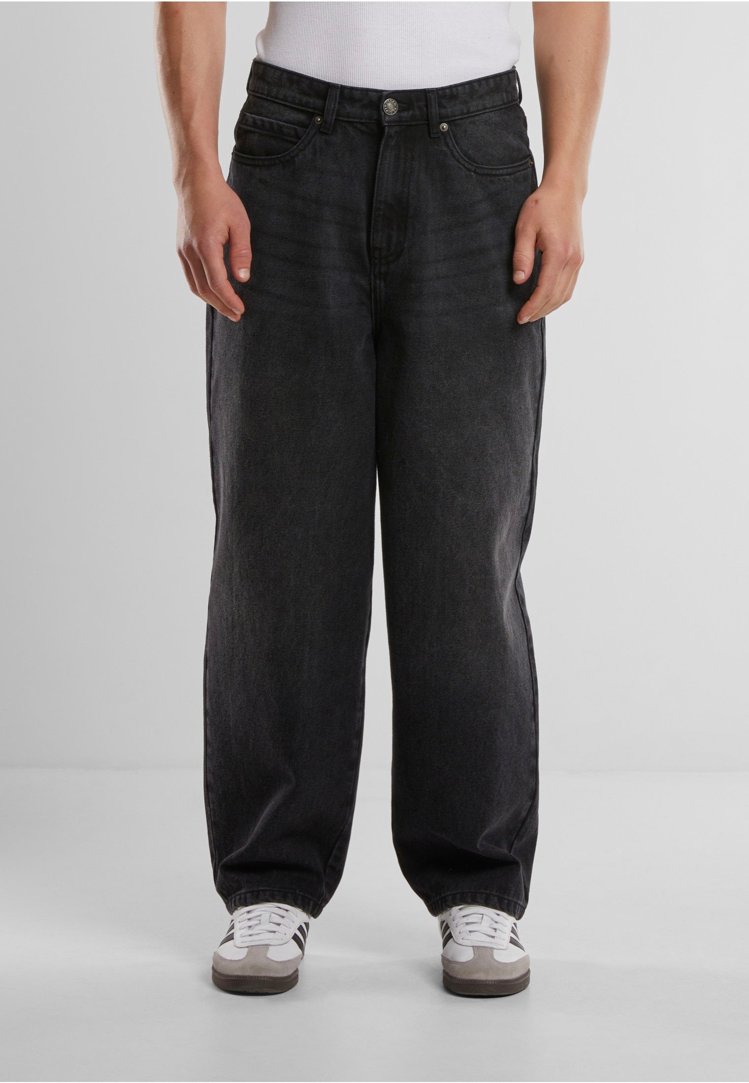 urban-classics-tapered-baggy-jean-noir-d-lav image 4