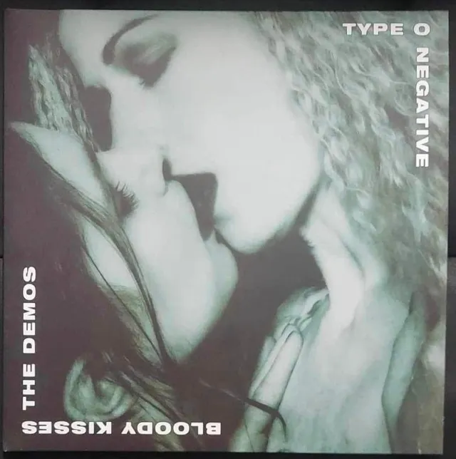 type-o-negative-bloody-kisses-demos-double-vinyle-vert-splatter-2lp image 1