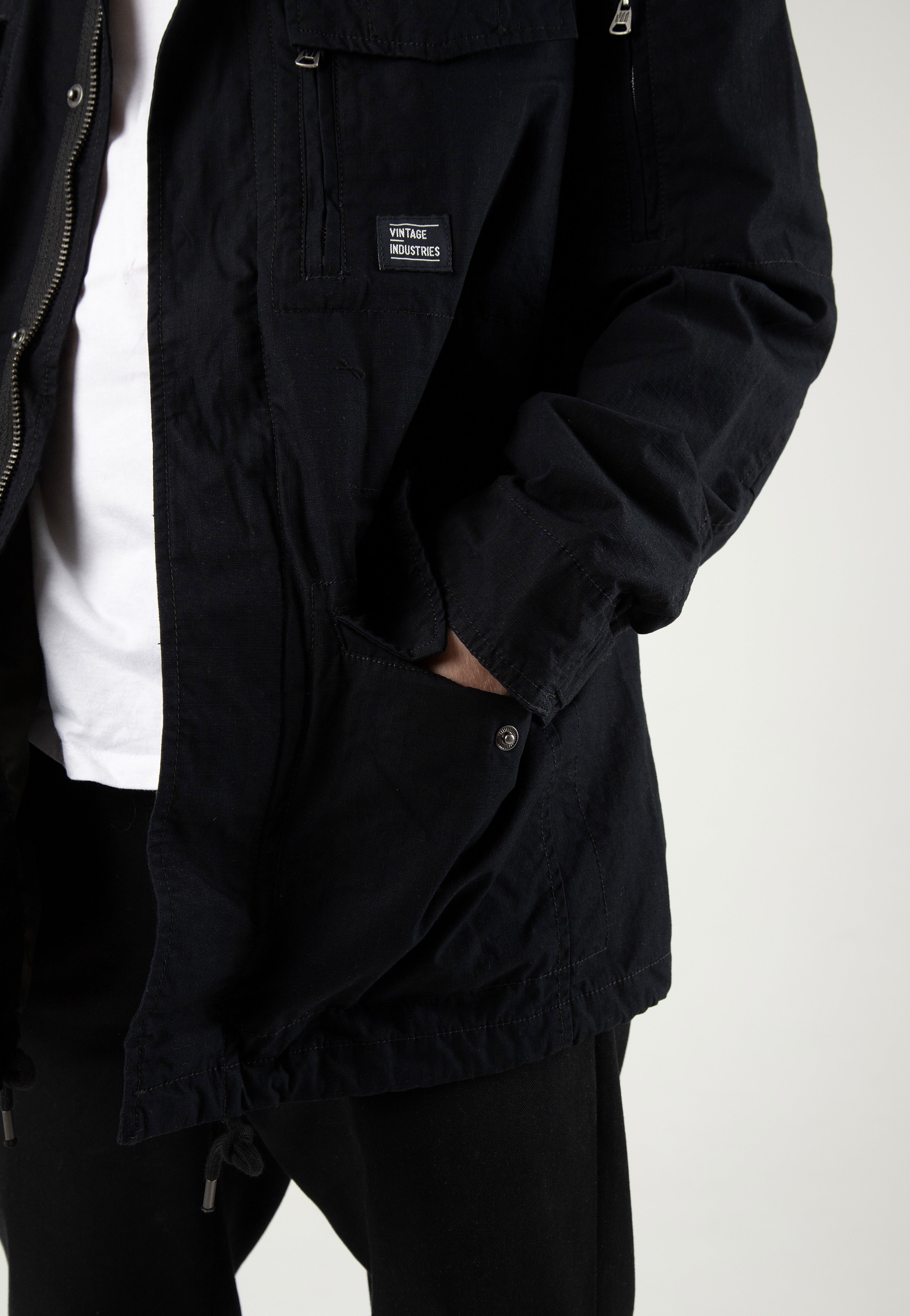 vintage-industries-cranford-black-veste-homme-noire image 6