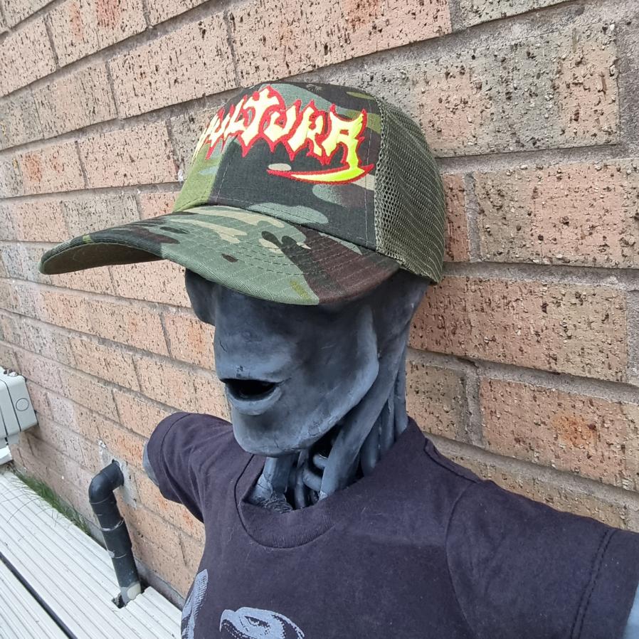 sepultura-old-logo-casquette-camo-trucker image 3