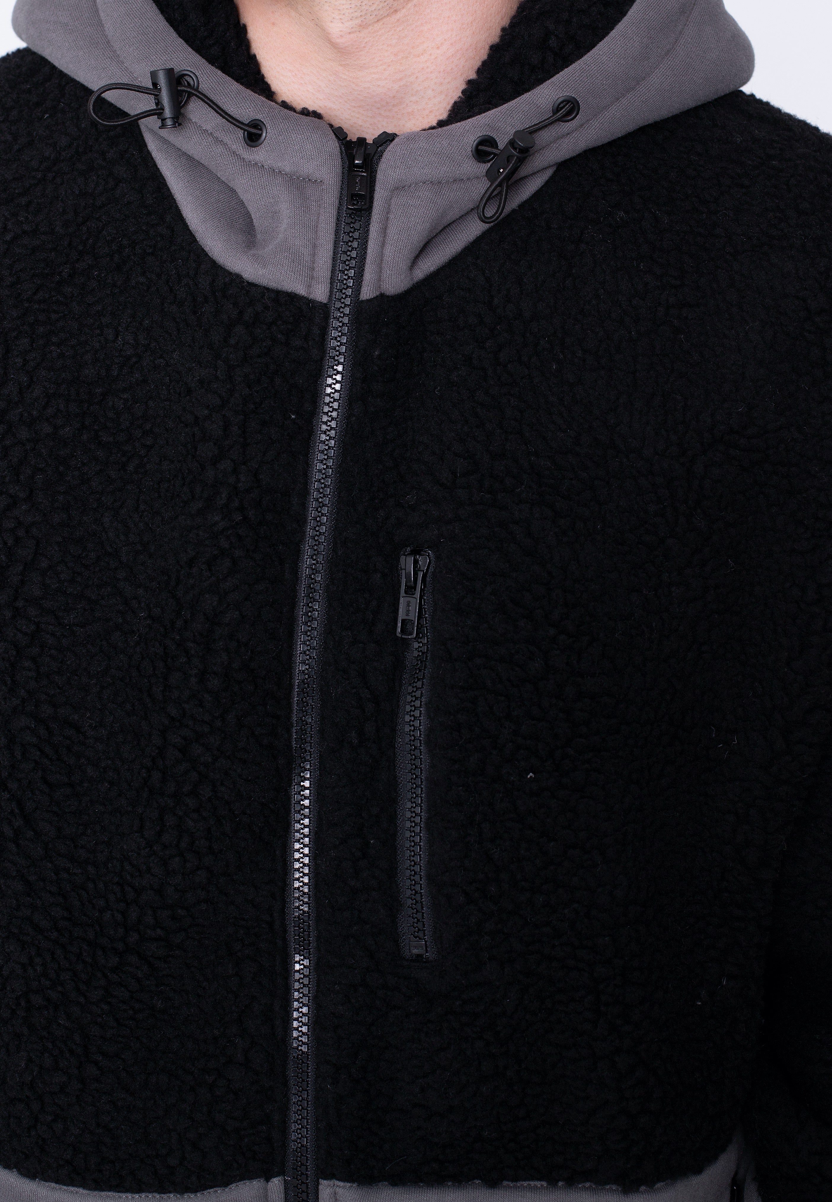 urban-classics-hooded-sherpa-veste-noire-capuche-homme image 4