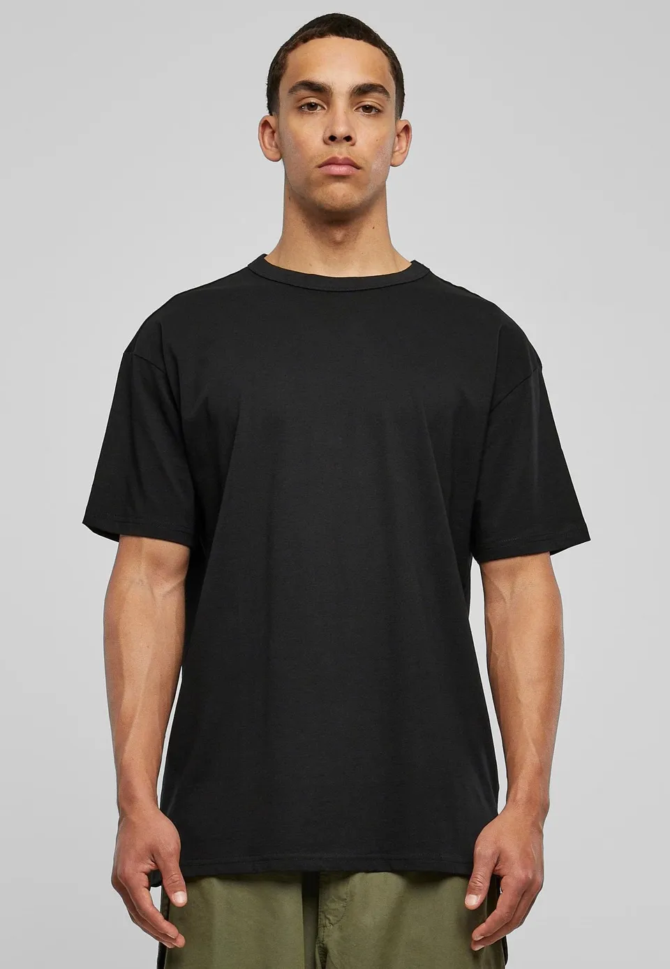 urban-classics-organic-basic-t-shirt-noir-coton-durable image 1