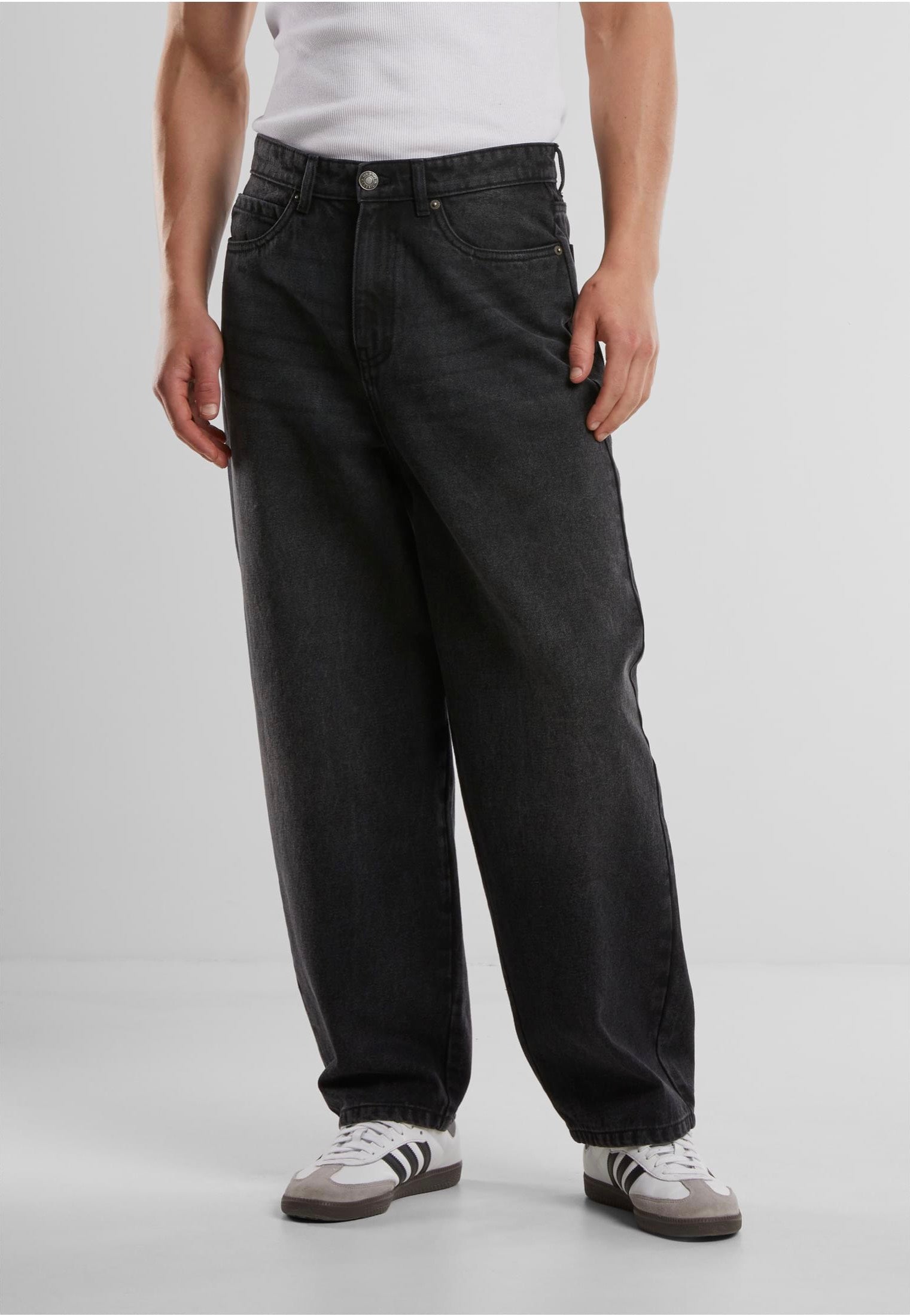 urban-classics-tapered-baggy-jean-noir-d-lav image 1
