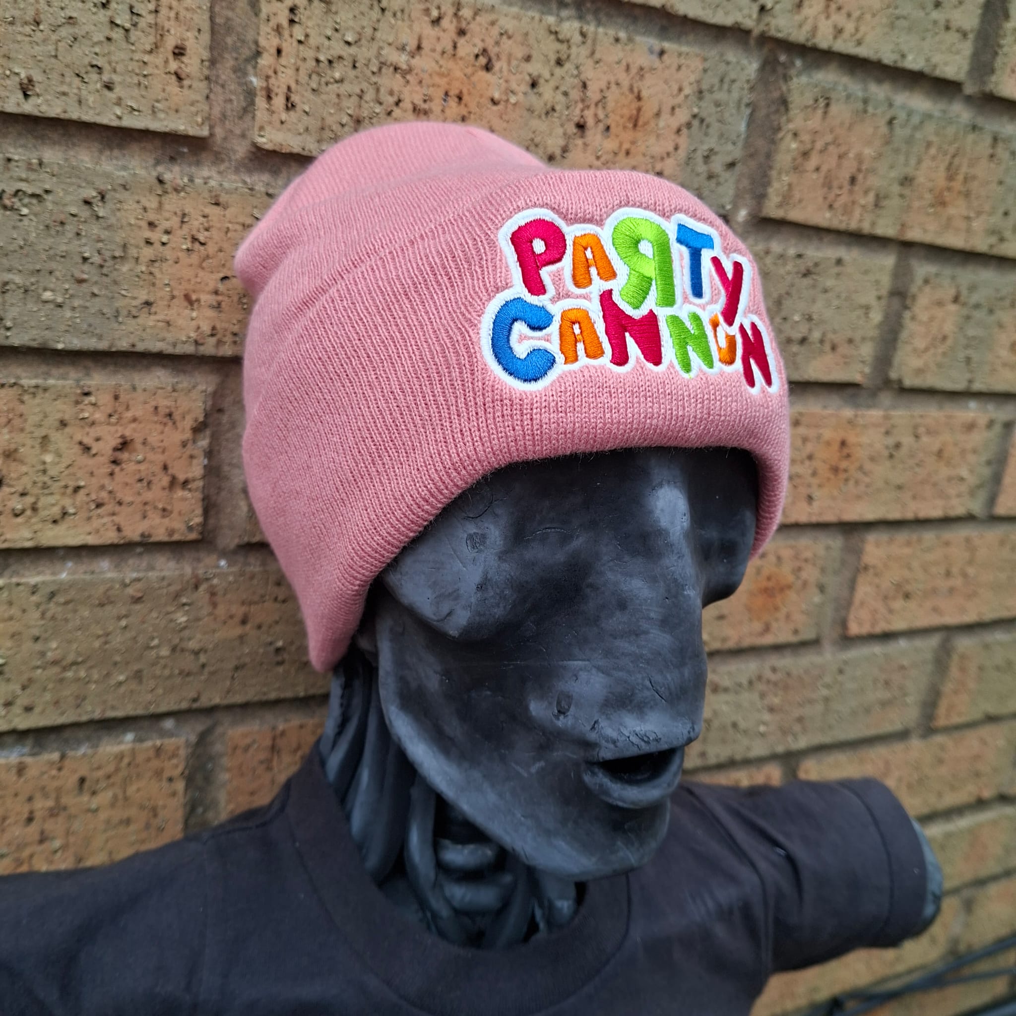 party-cannon-glow-in-the-dark-bonnet-rose-brod image 4