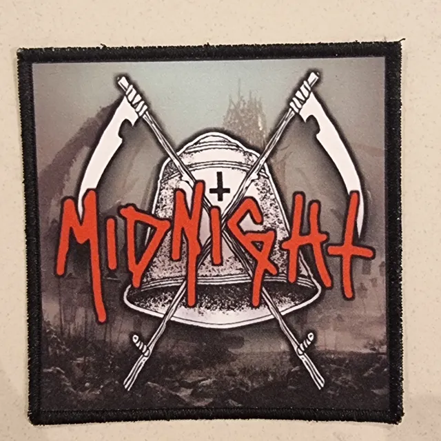 midnight-farewell-to-hell-patch-tiss-petit-format image 1