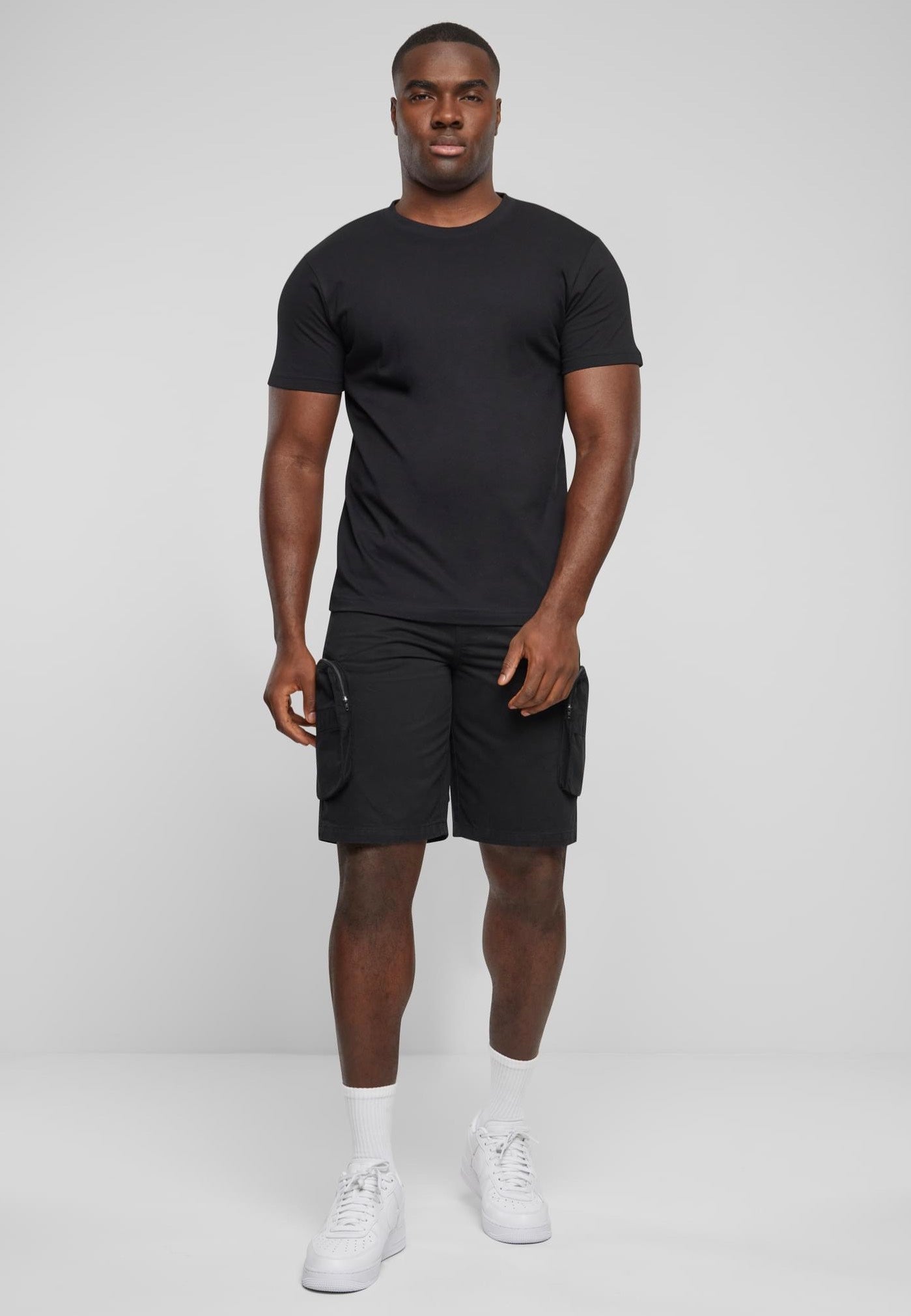 urban-classics-baggy-cargo-short-bermuda-noir-w32 image 5