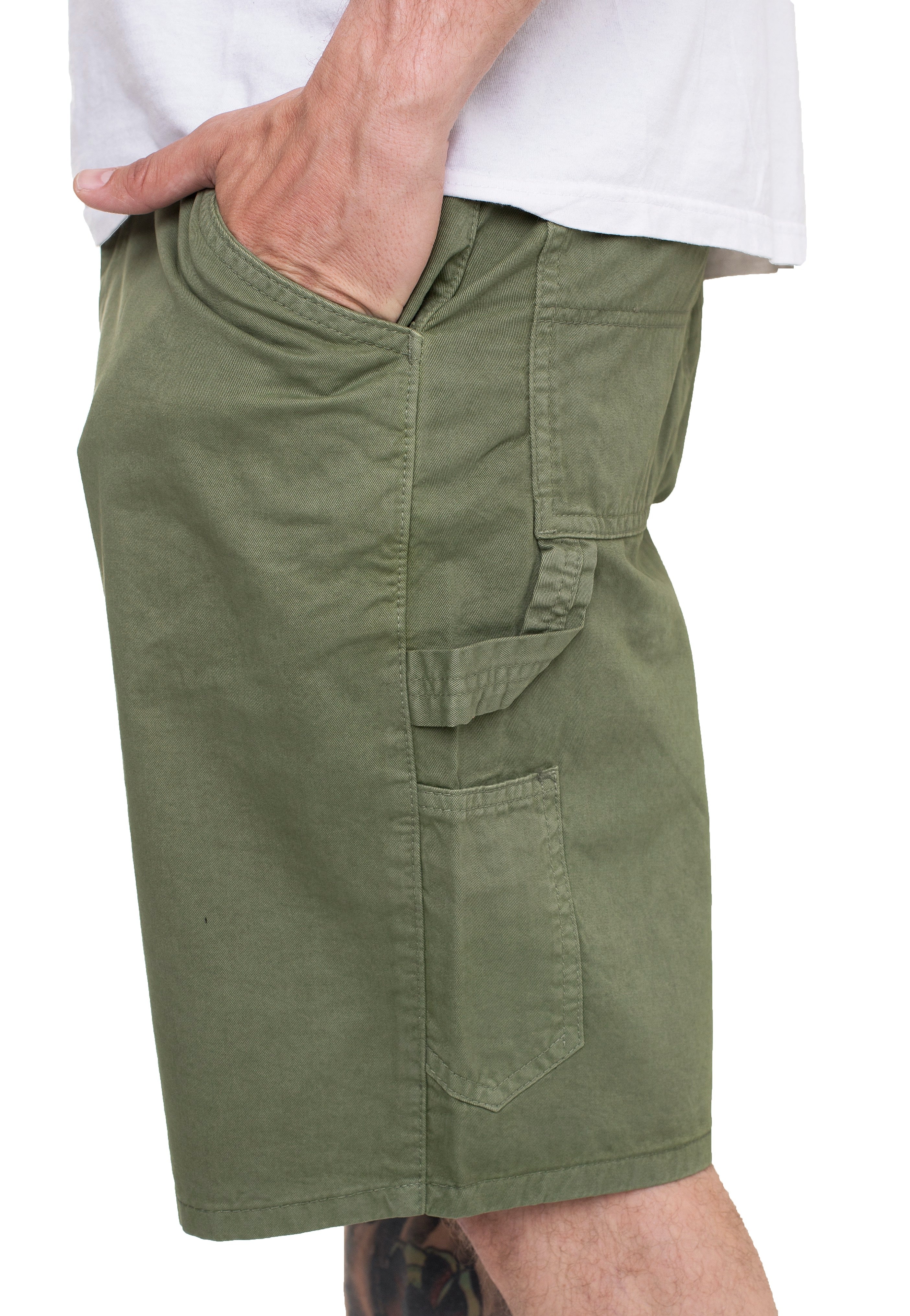 urban-classics-carpenter-newolive-short-vert-homme image 2