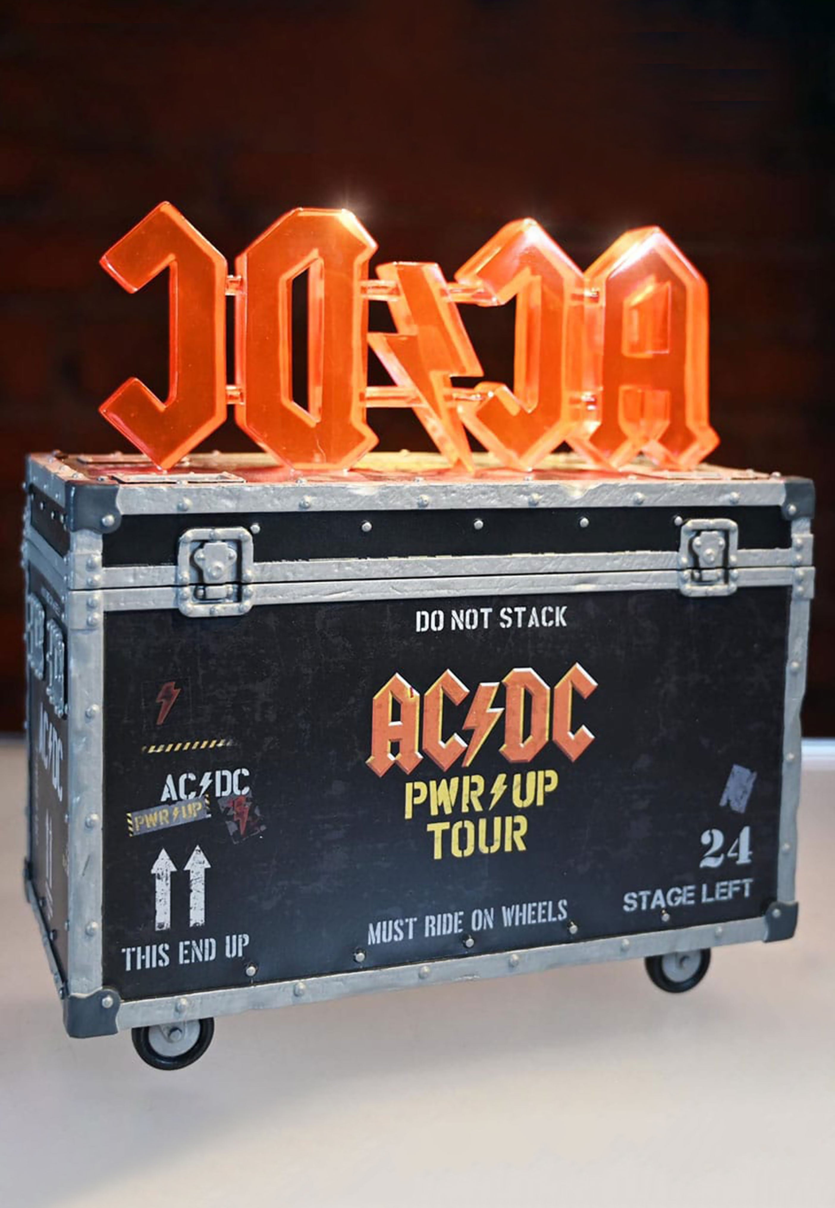 ac-dc-pwr-up-tour-road-case-statue-dition-limit-e image 3