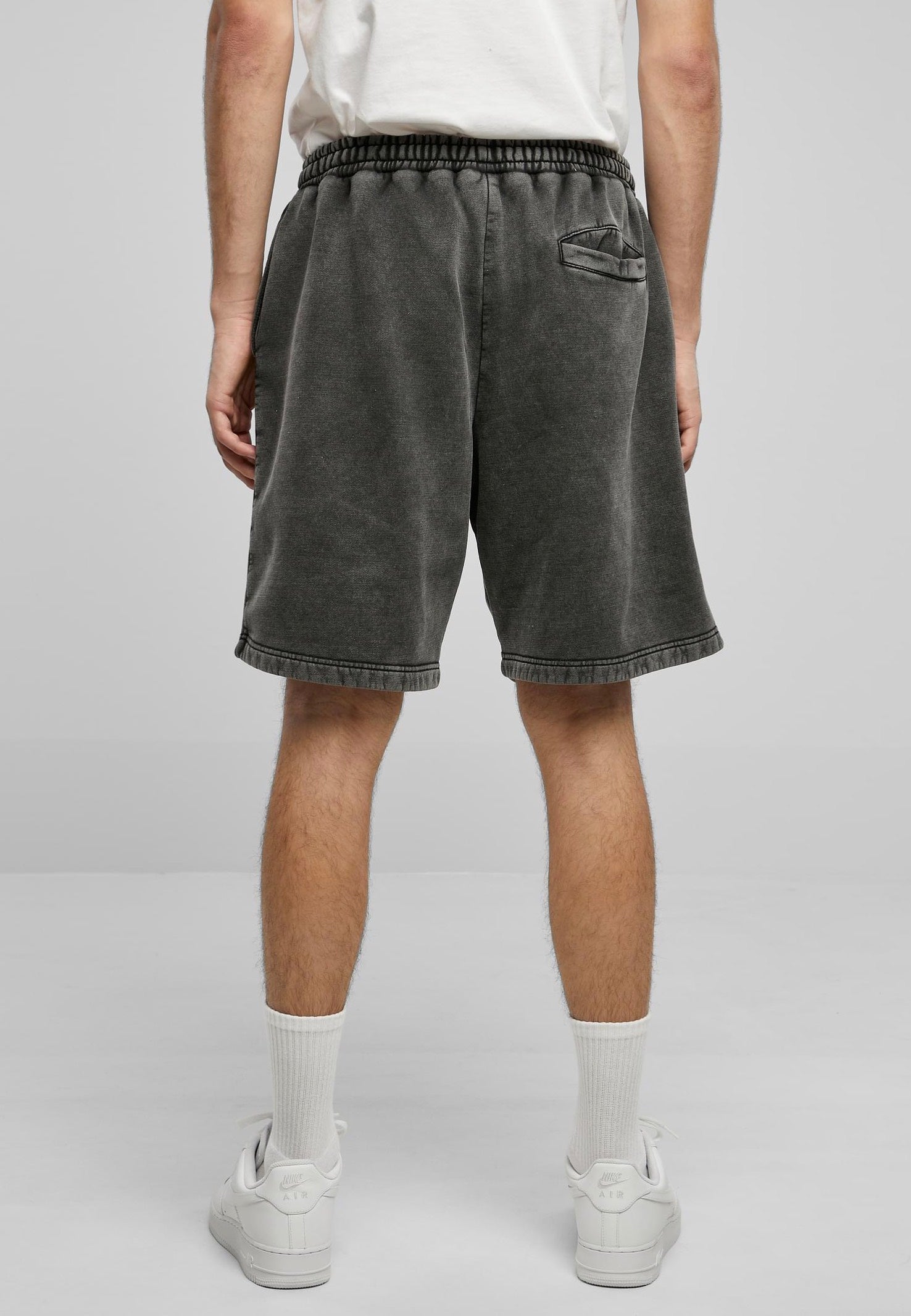 urban-classics-heavy-short-sweat-noir-d-lav image 5