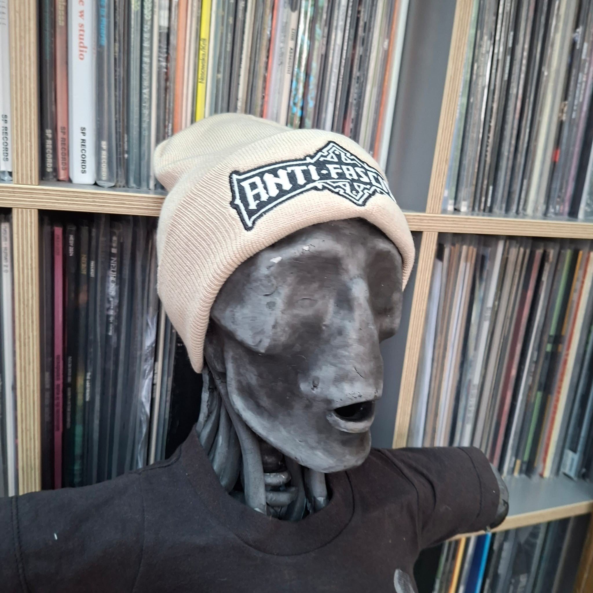 bolt-thrower-anti-fascist-bonnet-beige-phosphorescent image 3