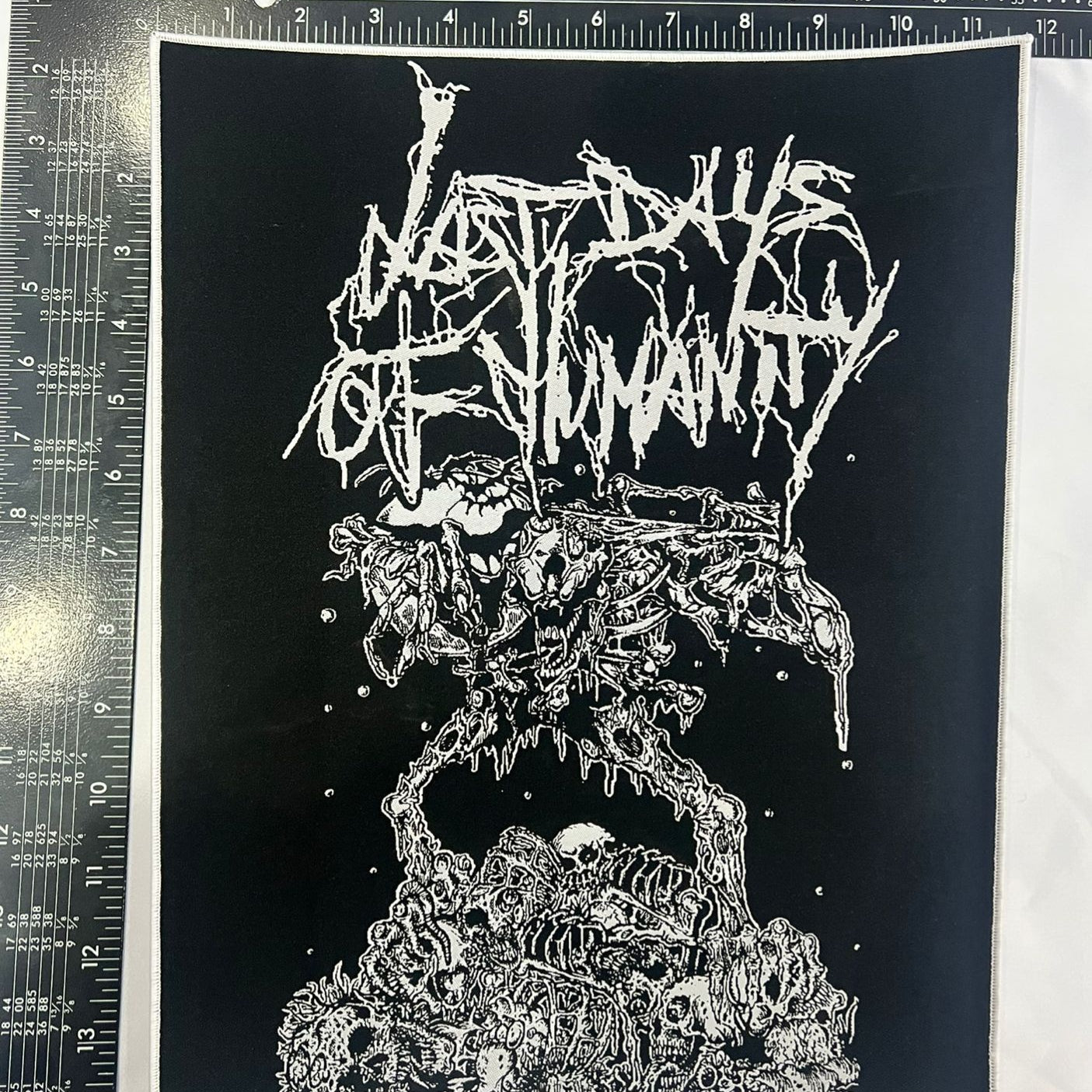 last-days-of-humanity-backpatch-tiss-bord-noir-grand-dos image 8