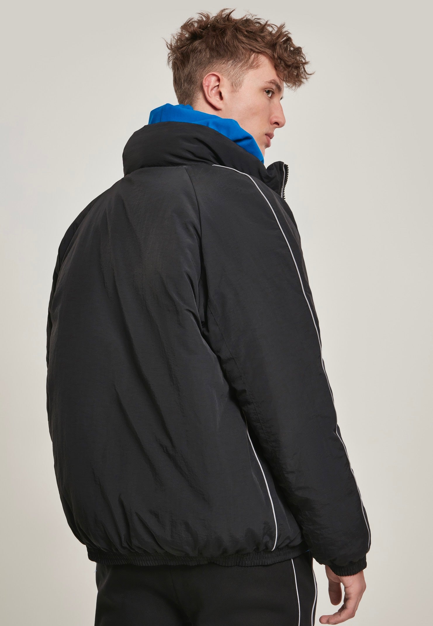 urban-classics-reflective-piping-black-veste-noire-taille-m image 2