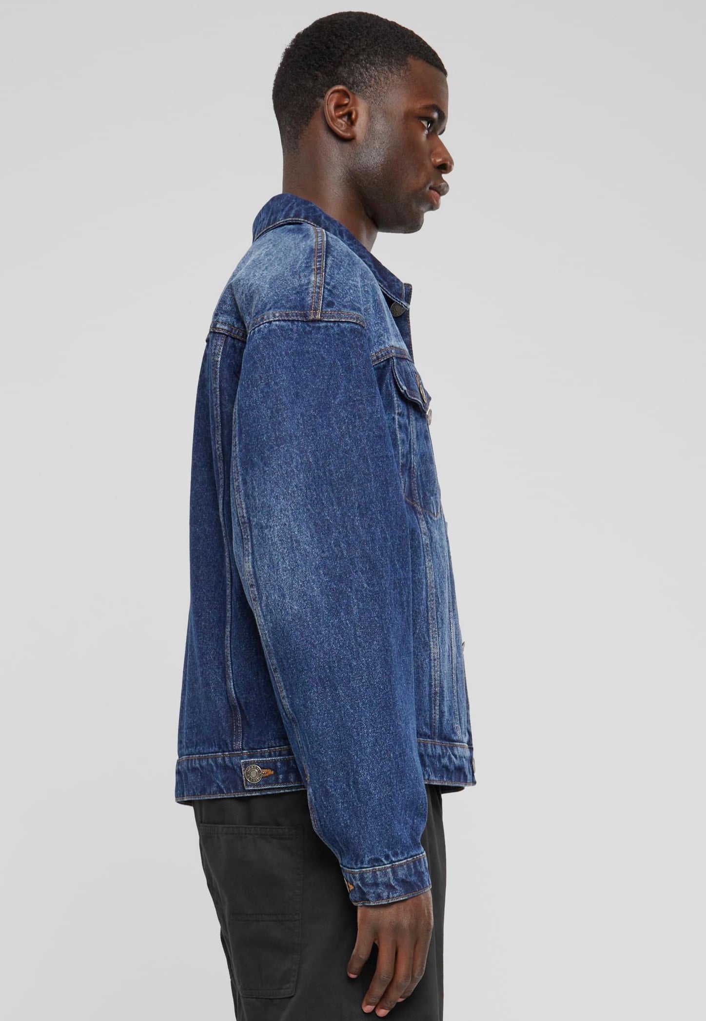 urban-classics-heavy-ounce-boxy-veste-jean-mid-blue-washed image 3