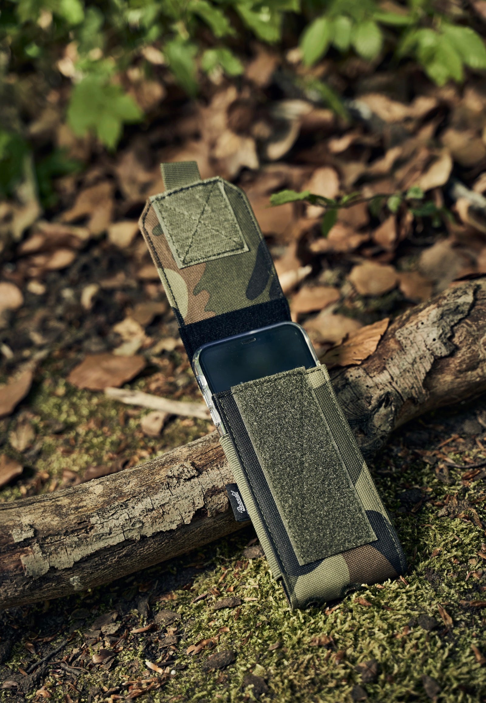 brandit-molle-large-darkcamo-phone-bag-sac-camouflage image 5