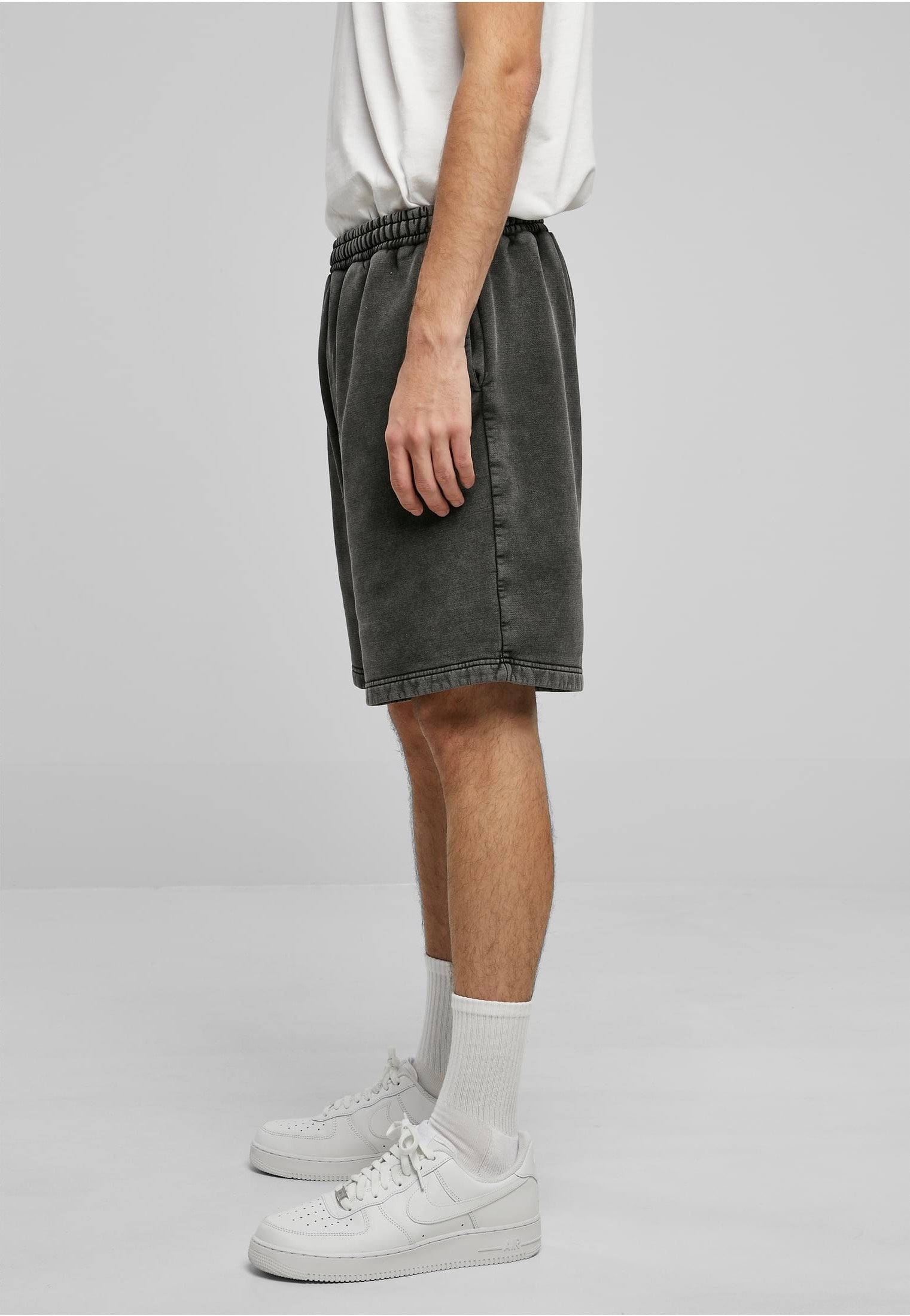 urban-classics-heavy-short-sweat-noir-d-lav image 4
