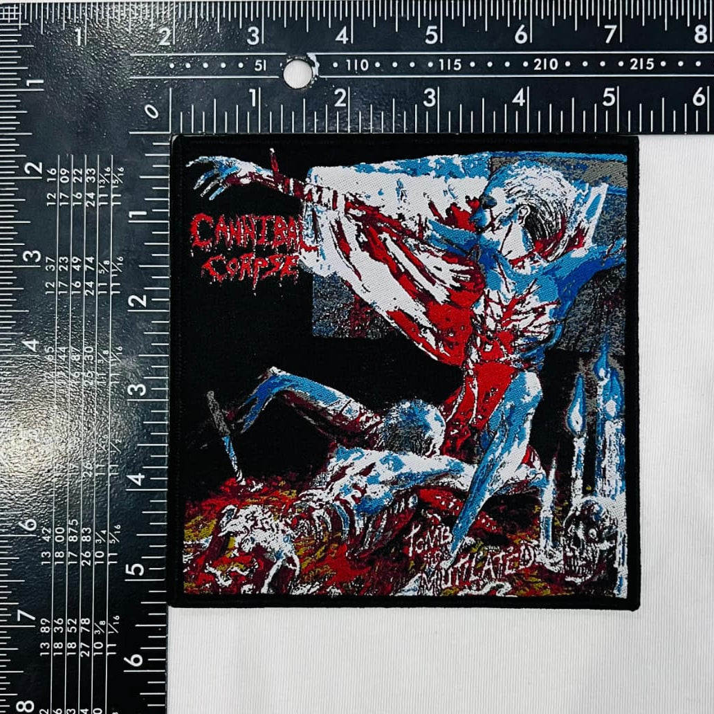 cannibal-corpse-tomb-of-the-mutilated-cusson-patch-tiss-bordure-noire image 3