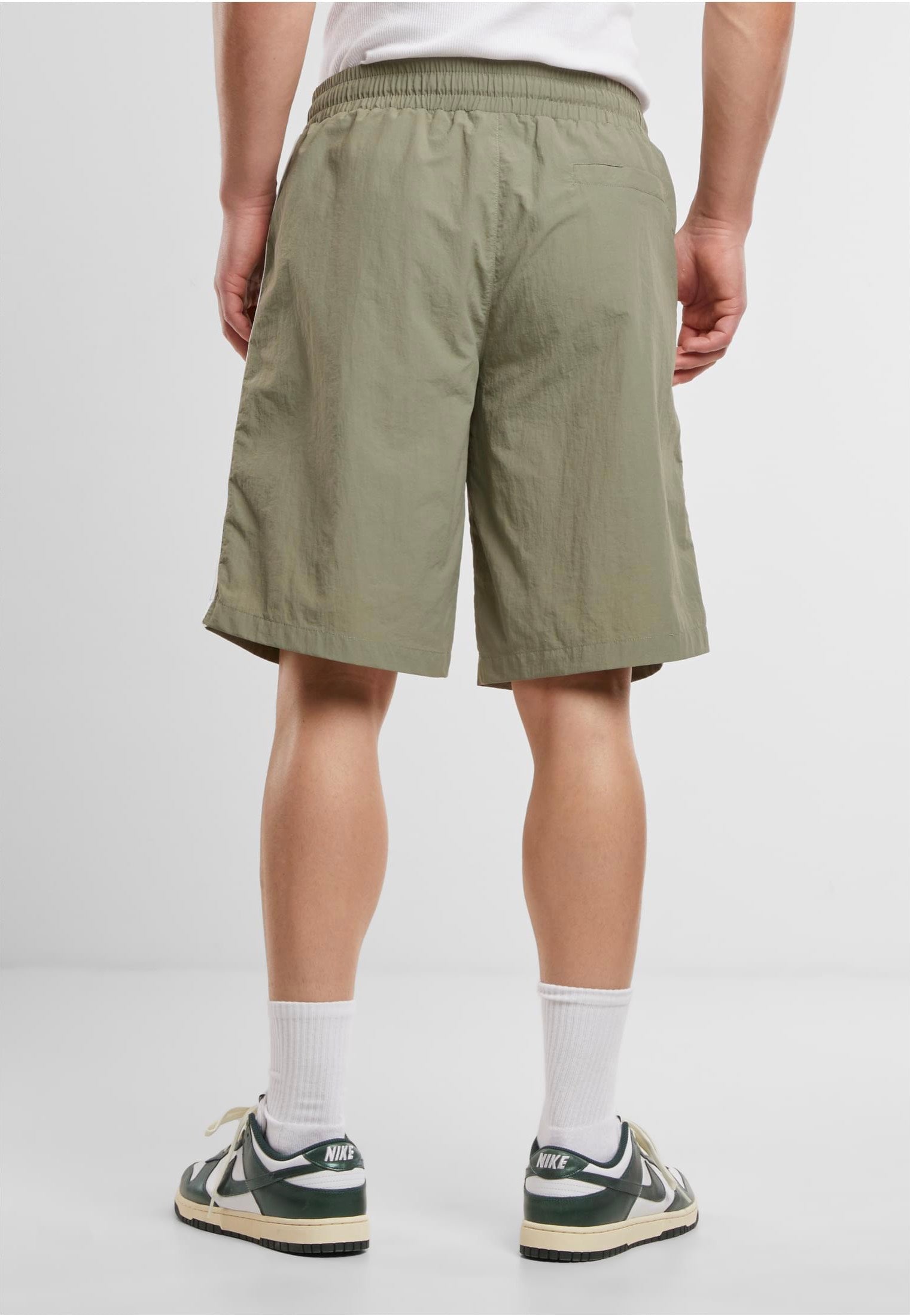 urban-classics-patched-stripe-paleolive-board-short-vert image 7