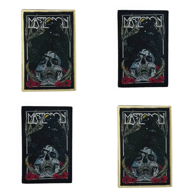 783punx-small-patch-mastodon-crystal-skull-cusson-bordure-noire image 1