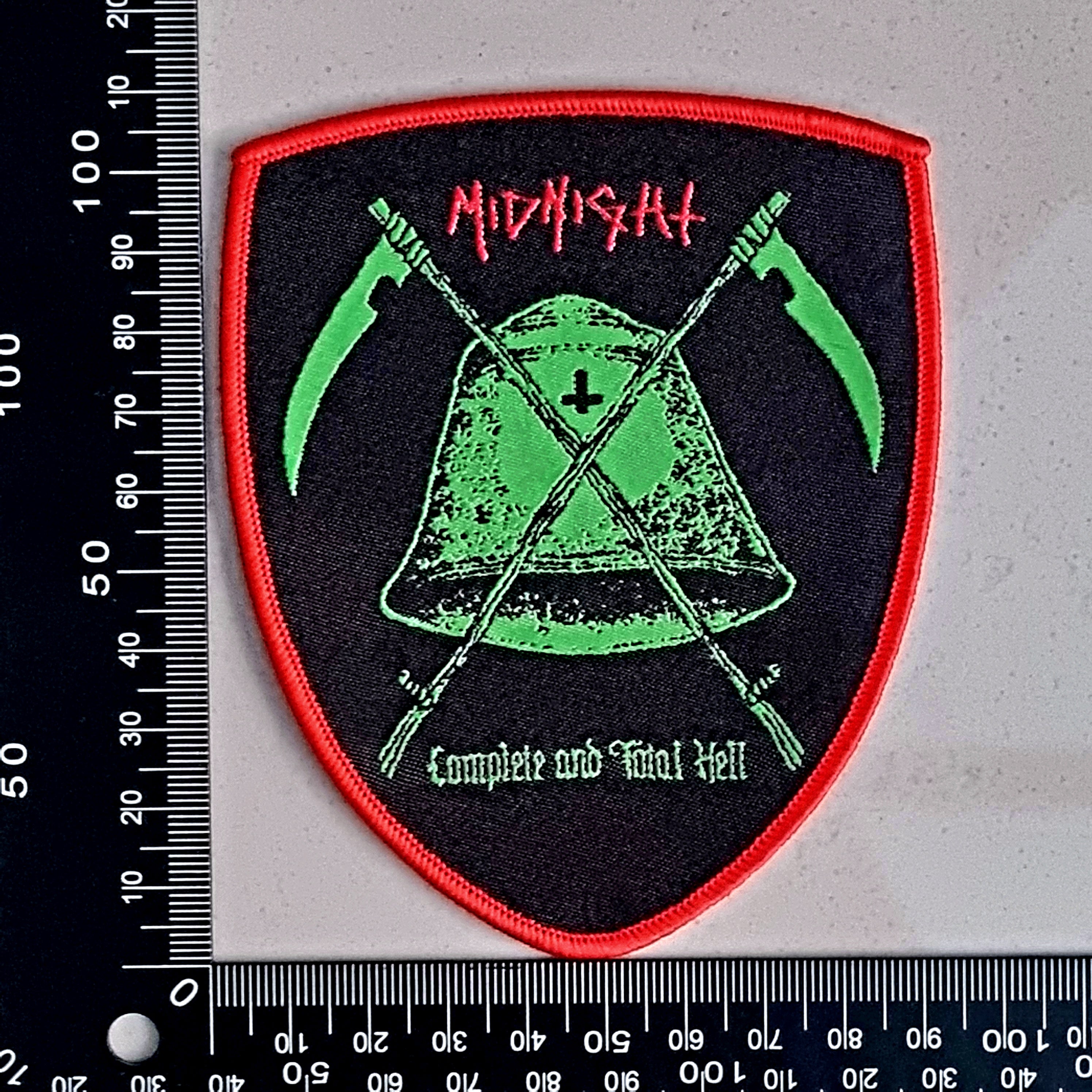 midnight-complete-and-total-hell-patch-bord-rouge-tiss image 1
