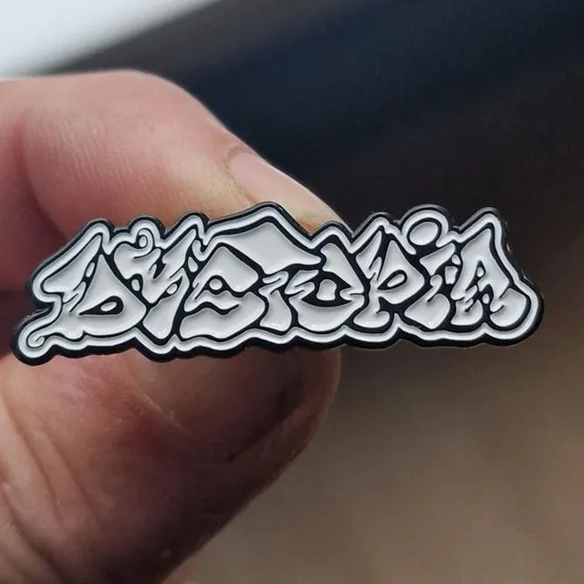 dystopia-pin-s-mail-petit-mod-le-crust-punk image 1