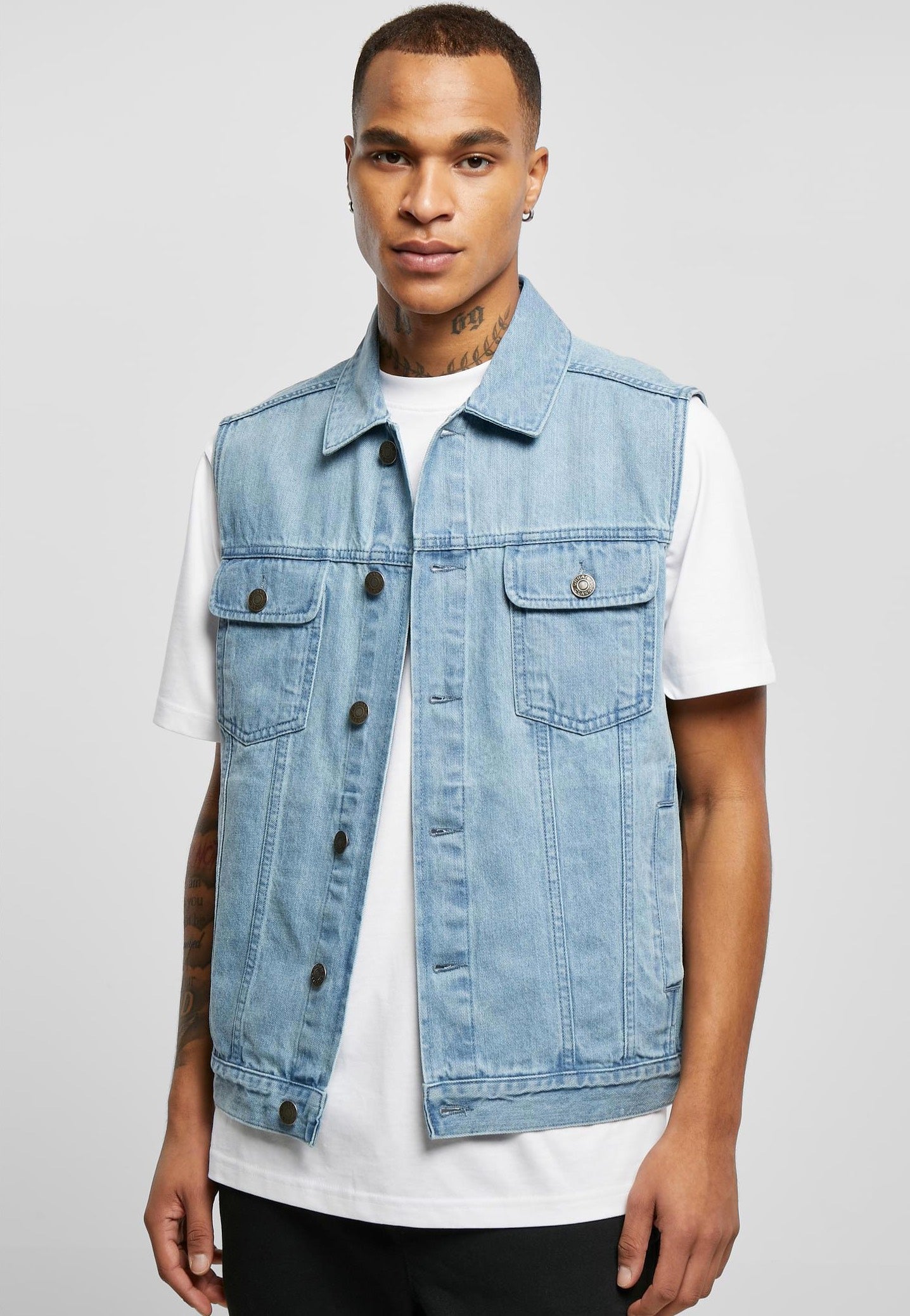urban-classics-denim-lighter-washed-gilet-jean-bleu image 1
