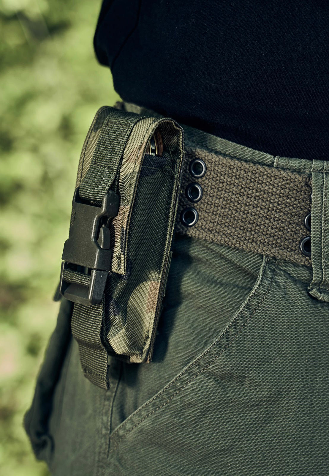 brandit-molle-large-darkcamo-phone-bag-sac-camouflage image 2
