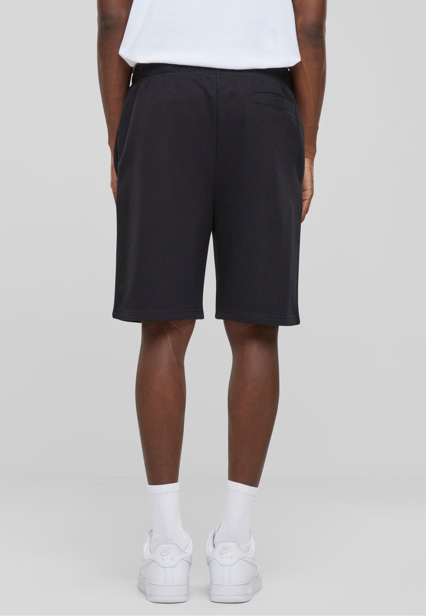 urban-classics-light-terry-black-short-noir-basic image 3