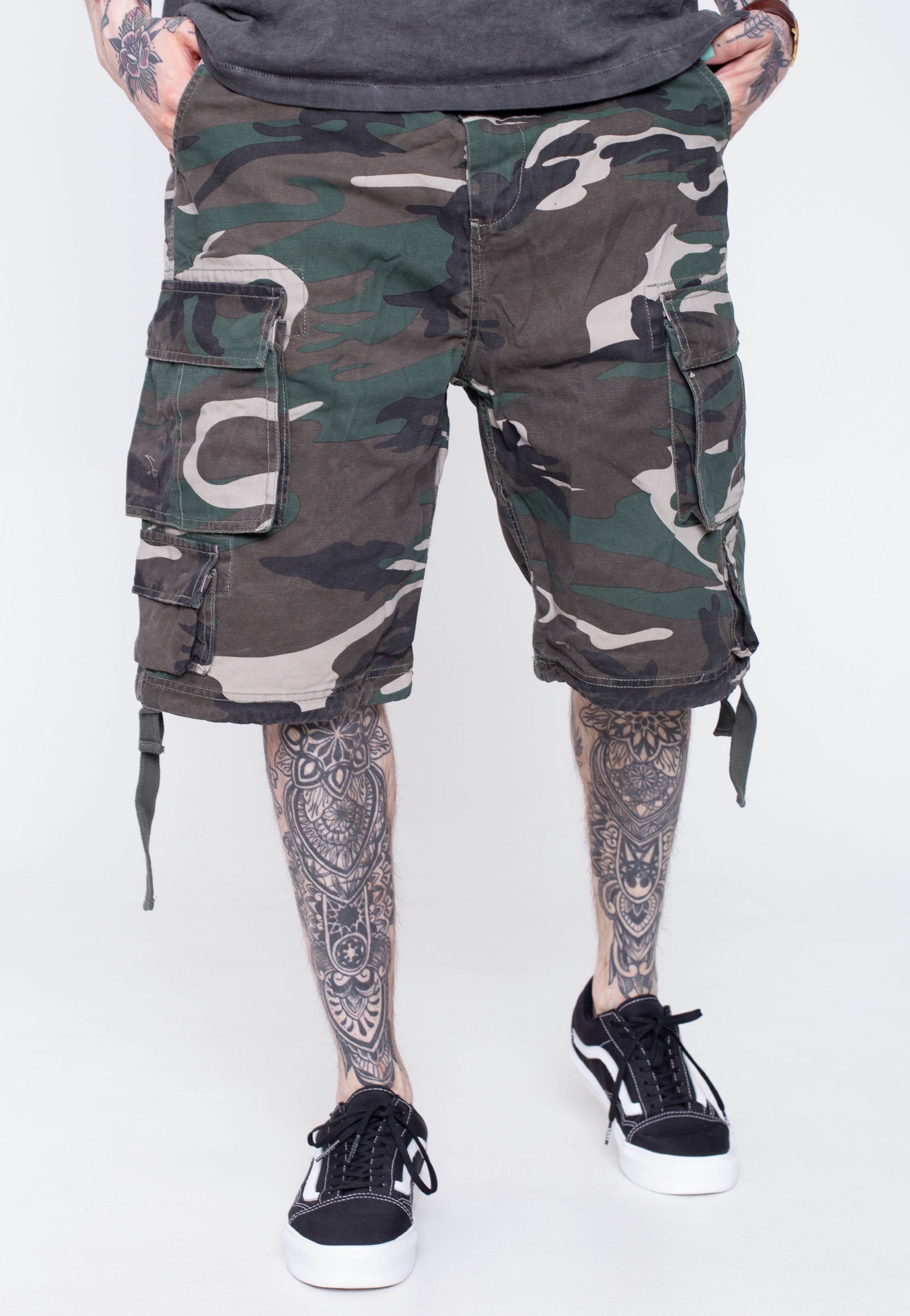 surplus-division-woodland-short-cargo-camouflage-homme image 1