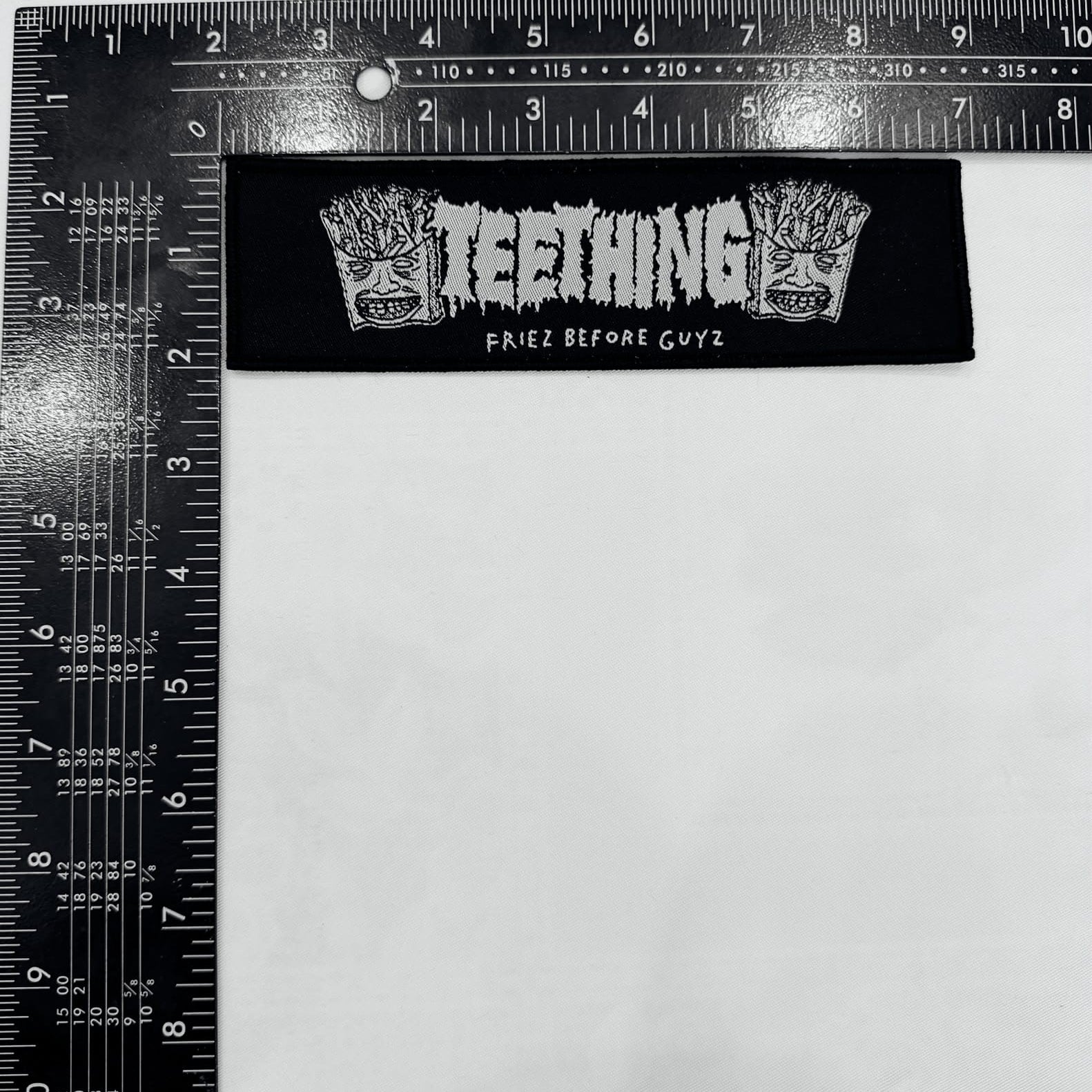 teething-friez-before-guyz-stripe-patch-tiss-coudre image 3