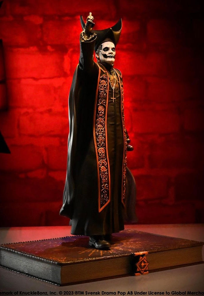 ghost-papa-emeritus-iv-statue-rock-iconz-1-9-robes-noires image 2