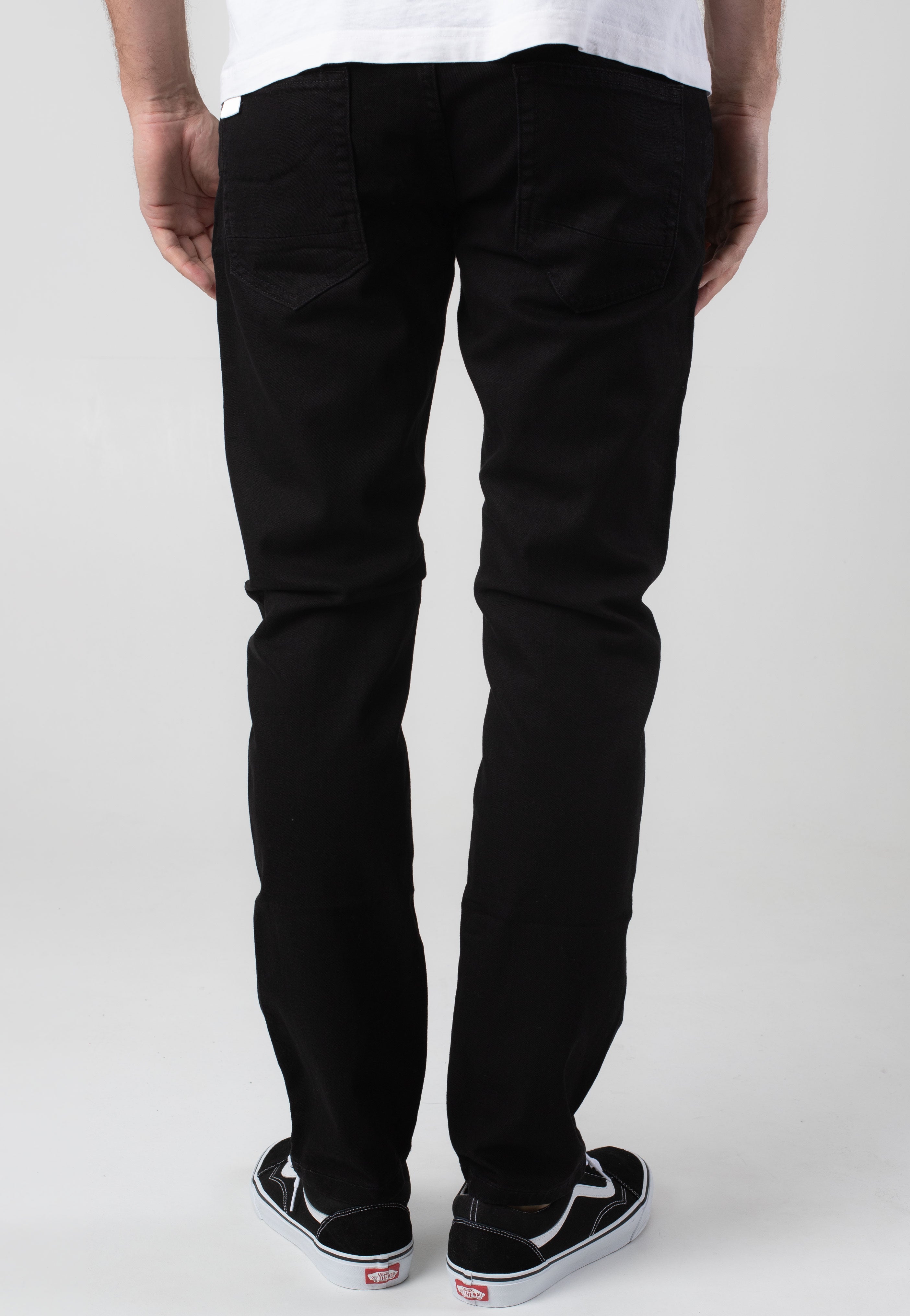 indicode-tony-ultra-black-jean-slim-homme-noir image 2