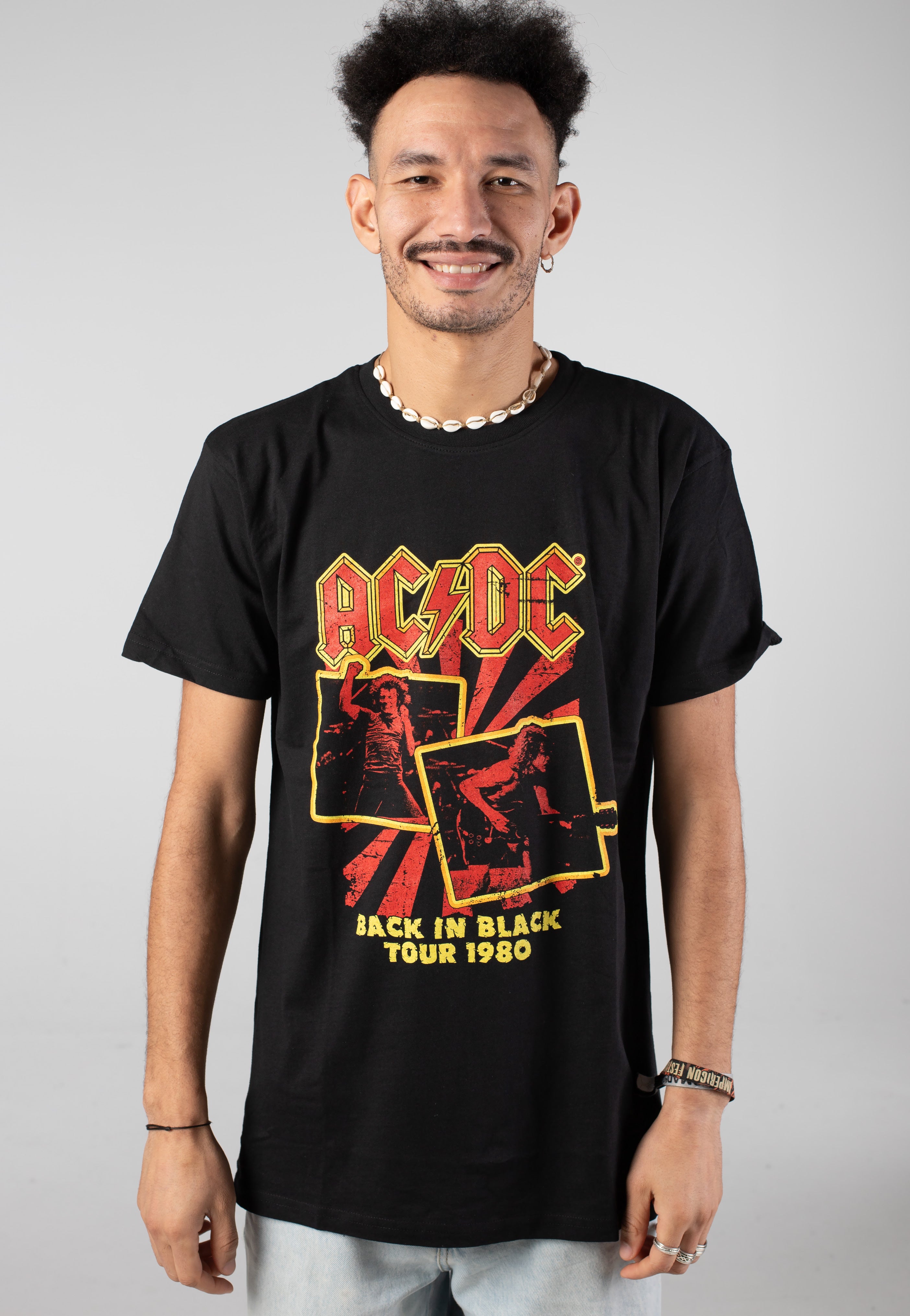 ac-dc-back-in-black-tour-1980-t-shirt-noir image 1