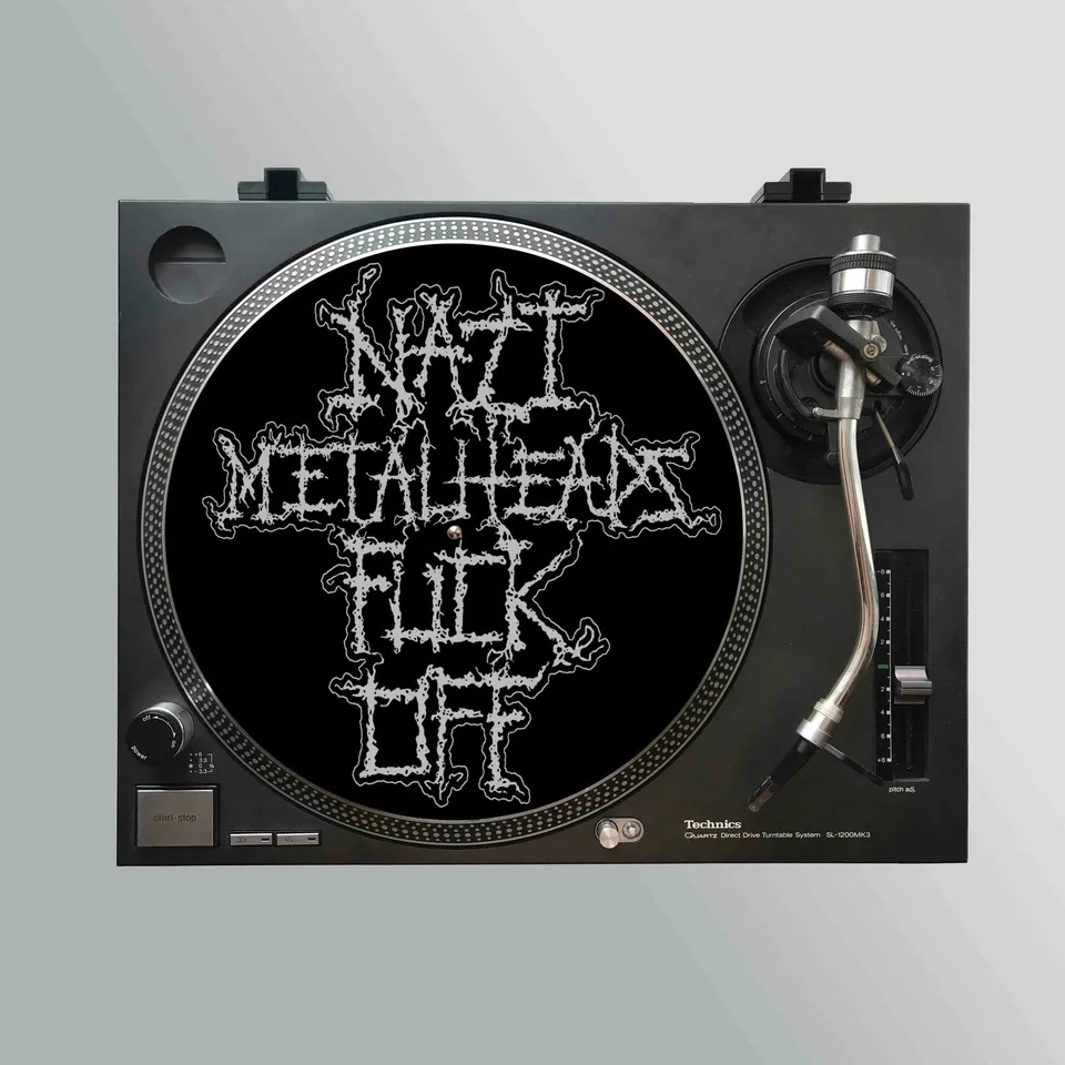 nazi-metalheads-fuck-off-slipmat-feutrine-platine-vinyle-noir image 1