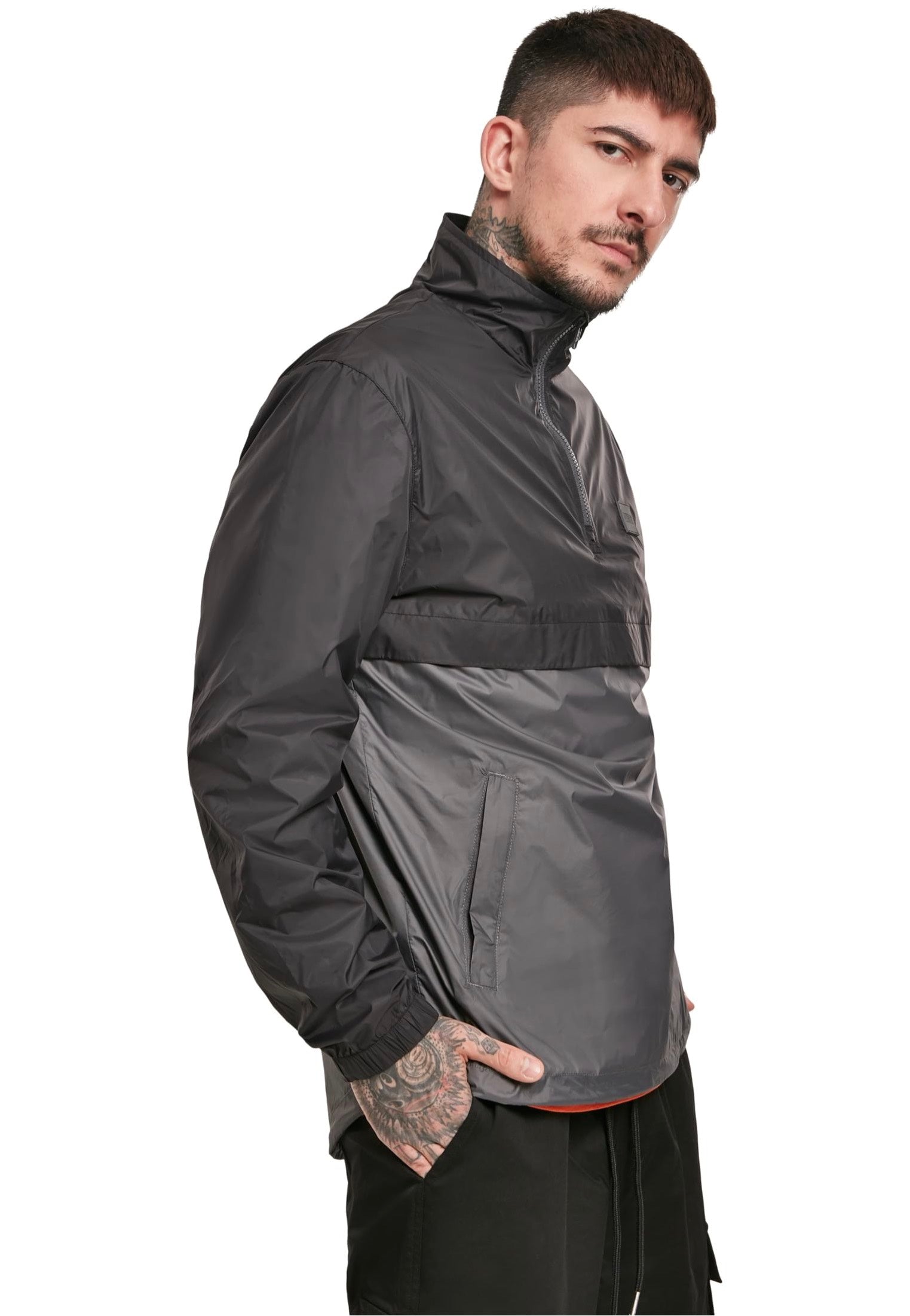 urban-classics-stand-up-collar-pull-over-coupe-vent-noir image 6