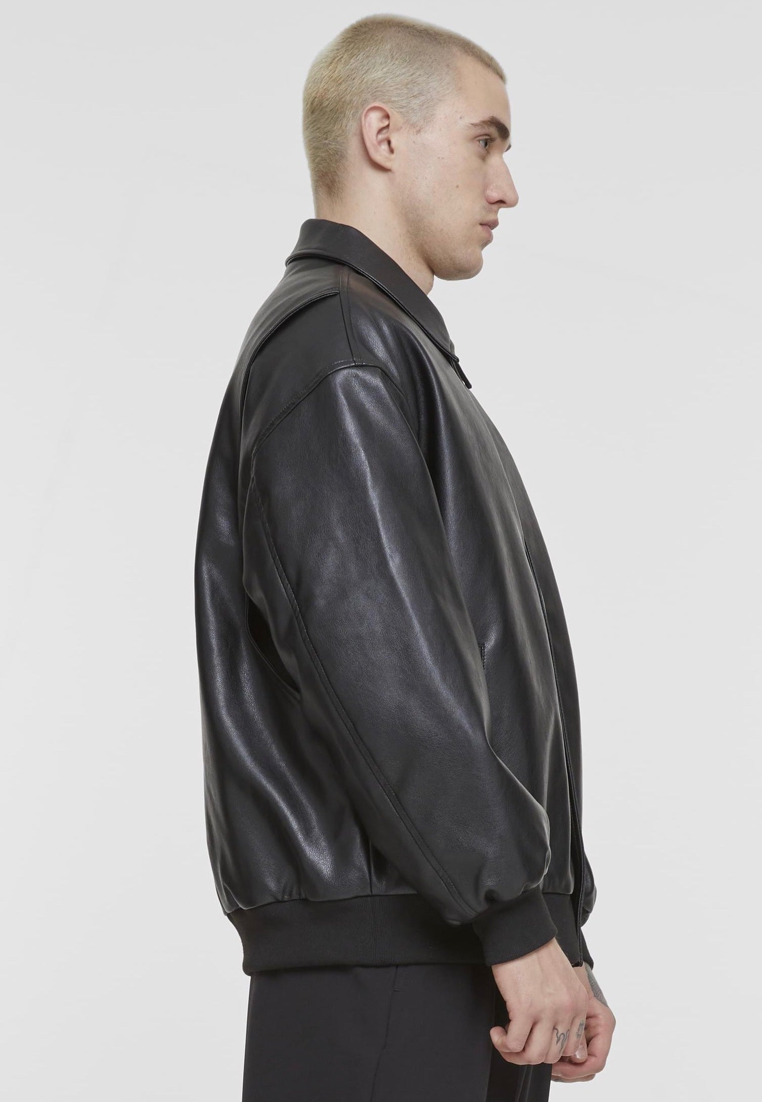 urban-classics-synthetic-leather-black-veste-simili-cuir-noir image 5